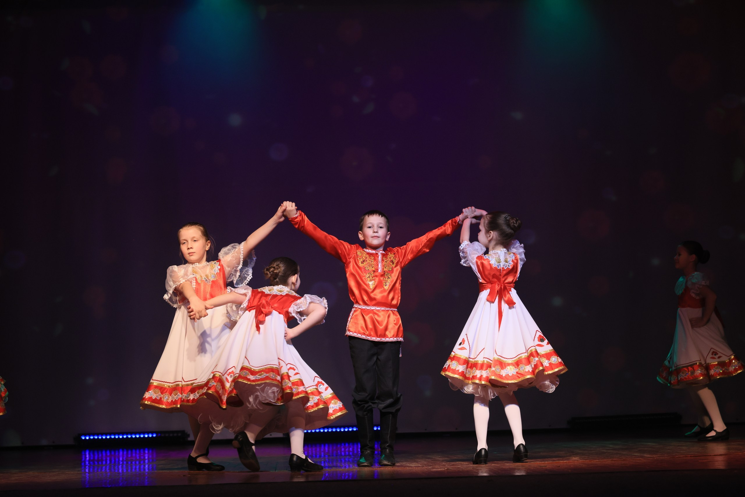 Концерт к 8 Марта в ДК «Металлург» г. Тула. Фотограф в Туле Крупский АнДРей. Фотостудия «КАДР71» в Туле