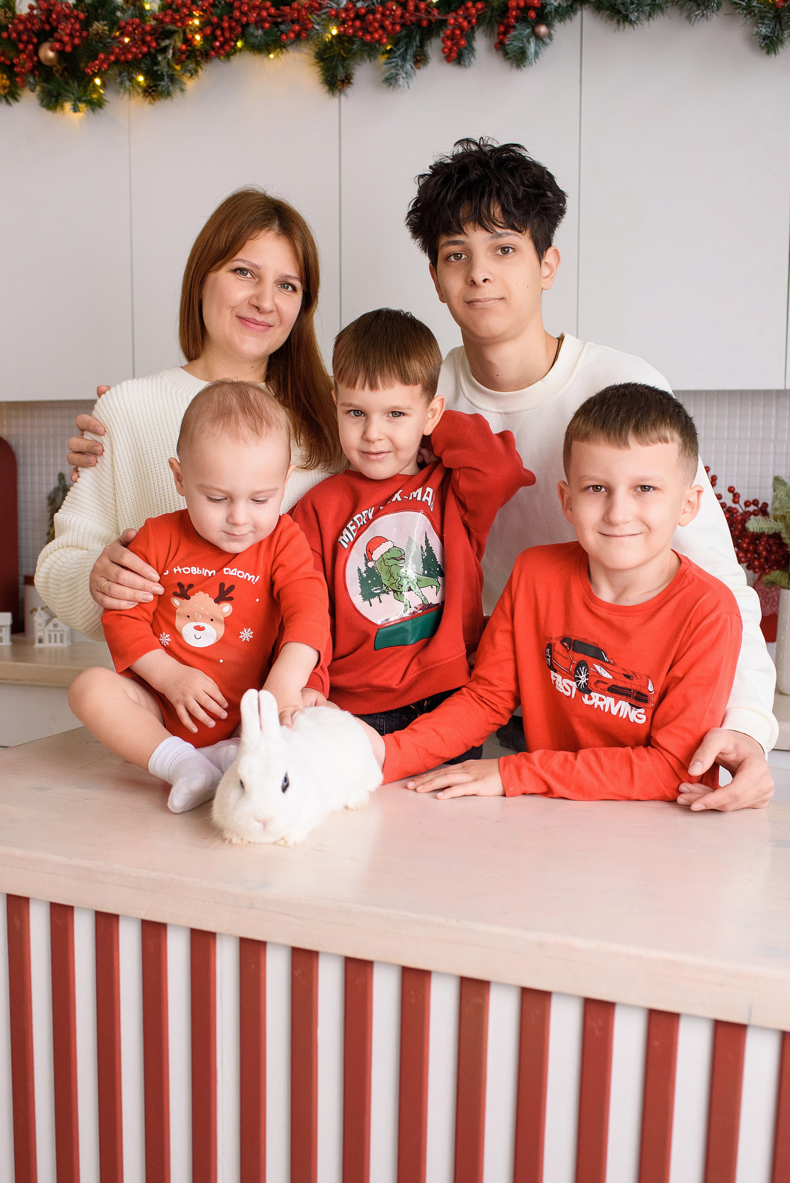 Татьяна с семьей. Марта Корженко — фотограф, контент фотограф, визуализатор бренда