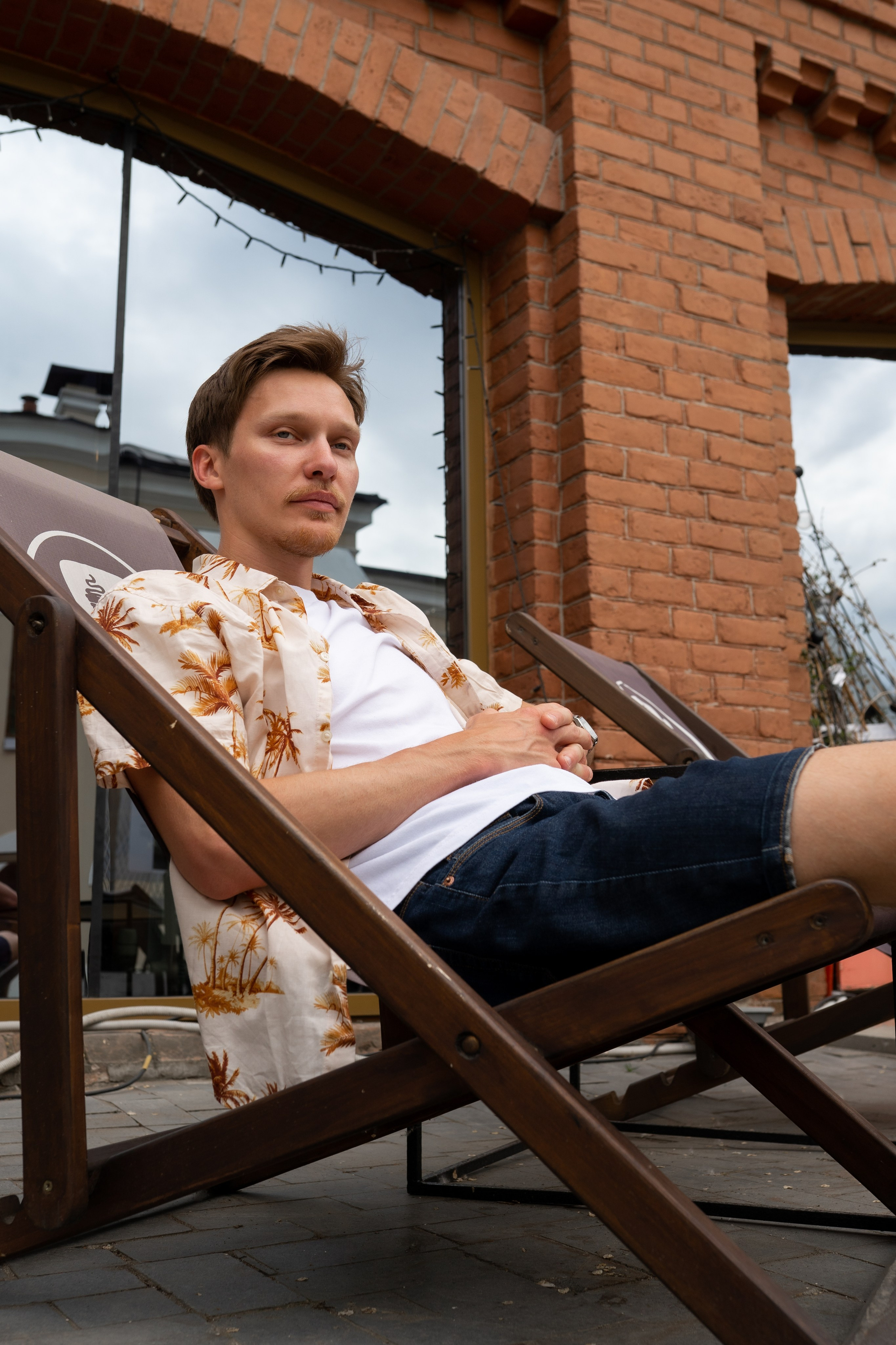 Тарас. Мужская фотосессия на улице. Фотограф в Самаре Иван Булатов