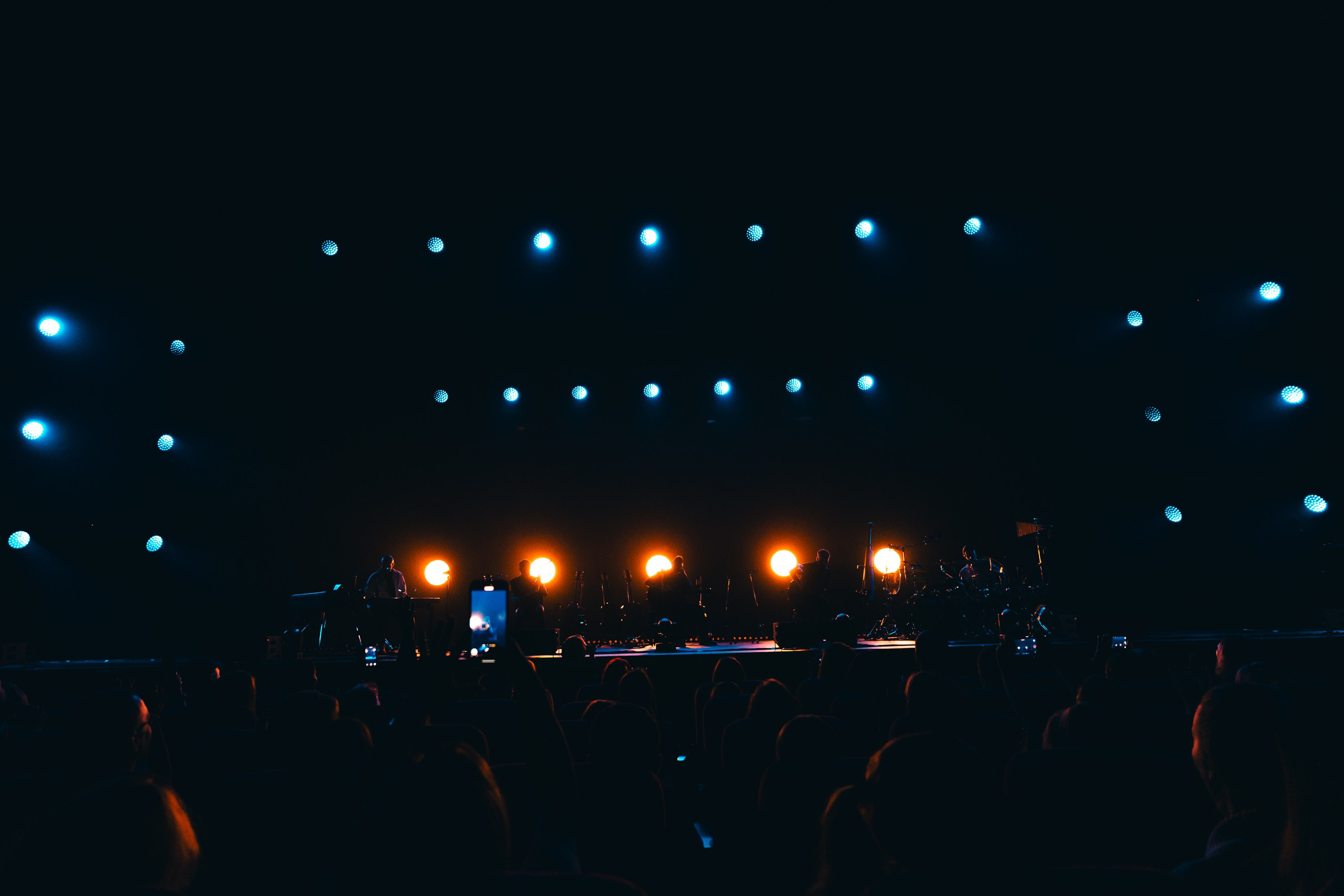 Звери. Магия музыки в кадре: Концертная Фотография