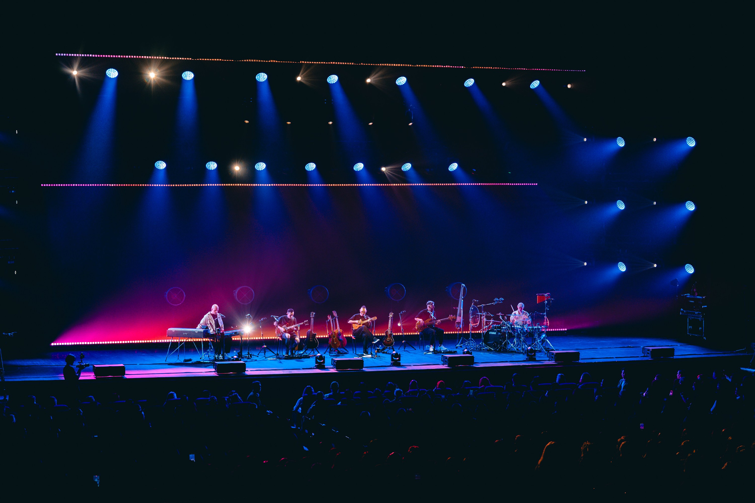 Звери. Магия музыки в кадре: Концертная Фотография