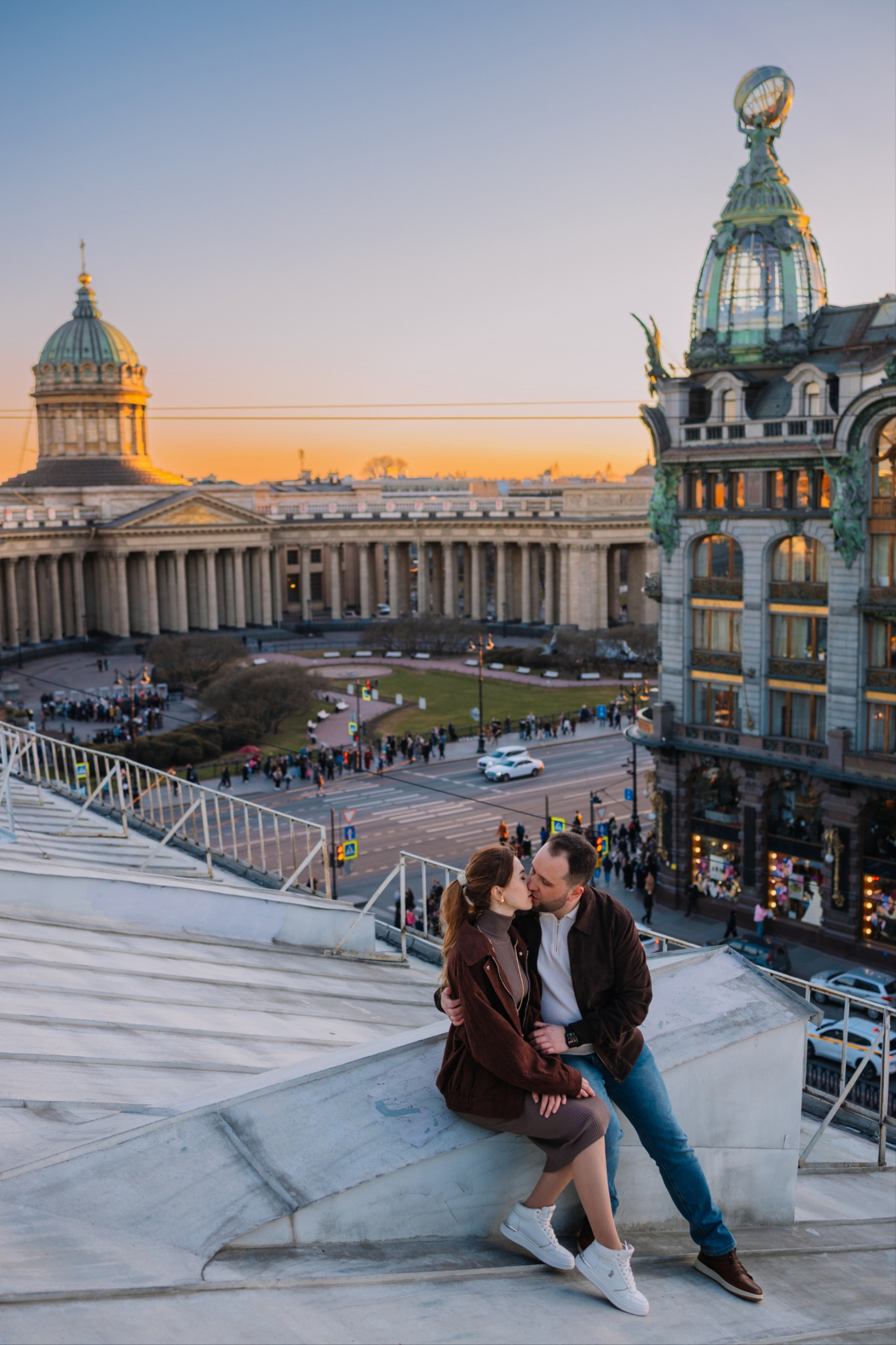 Крыша у Казанского собора. Свадебный фотограф Санкт-Петербург—Москва/Юлия Малькова