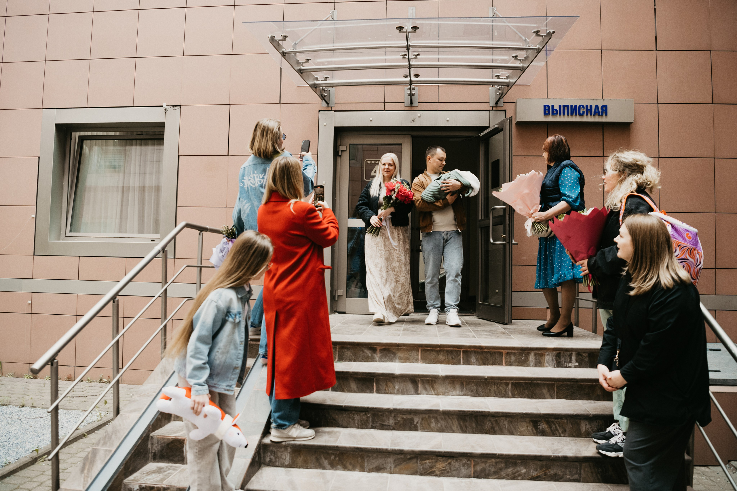 Выписка Степана на Севастопольском. Фотограф на выписку из роддома в Москве и МО