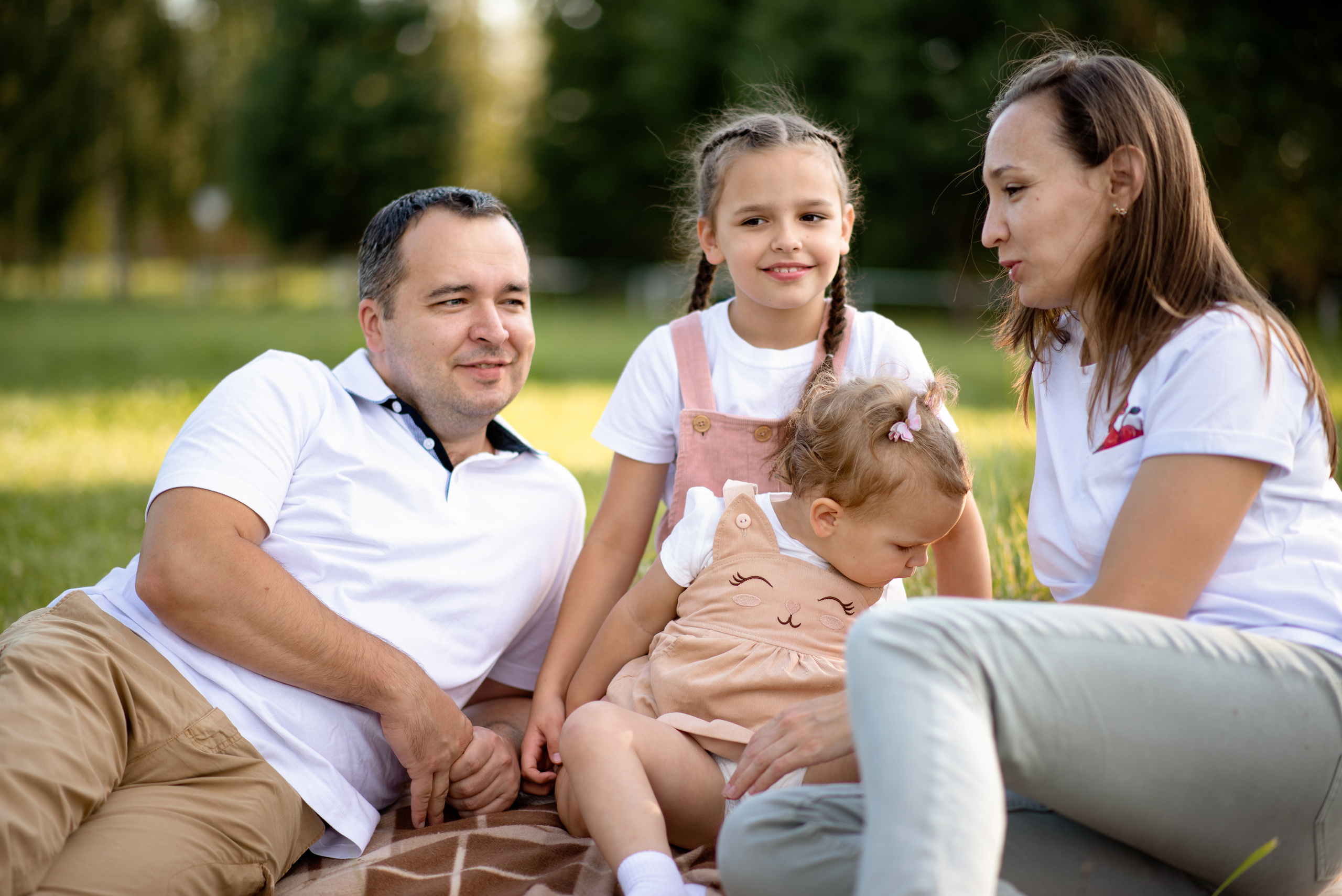 Фотопрогулка с Галиной, Алексеем, Аней и Катюшей. Детский и семейный фотограф в Москве Ульяна Федорова