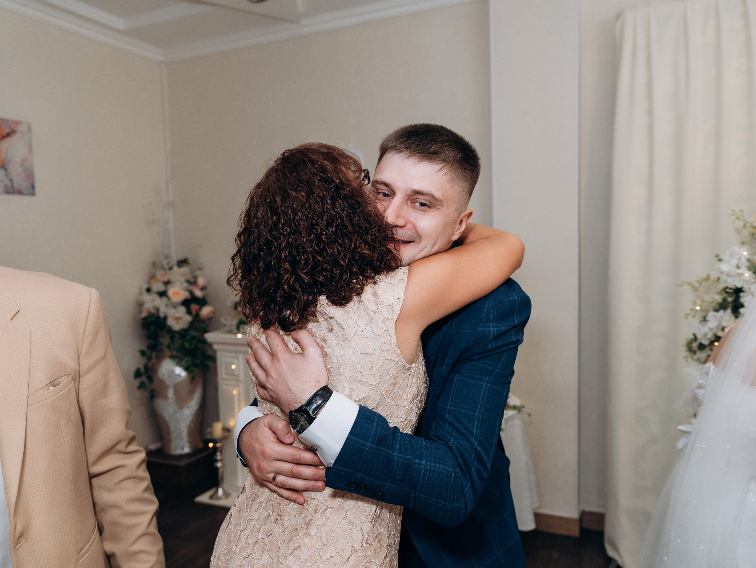 Прогулка, регистрация, банкет. Фотограф в Новосибирске