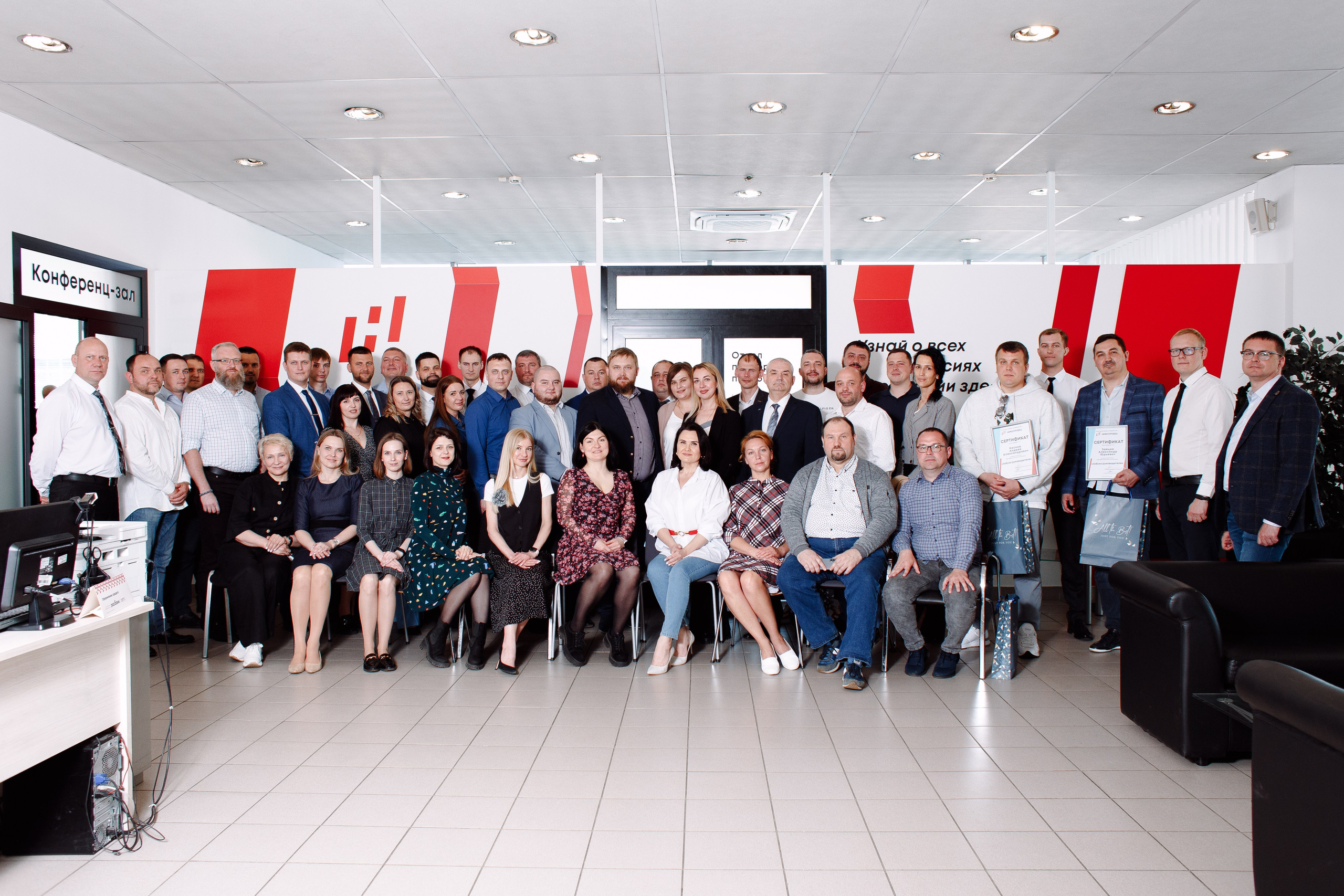 Фотосъёмка в автосалоне Нижний Новгород. Фотограф в Нижнем Новгороде Александр Хамов