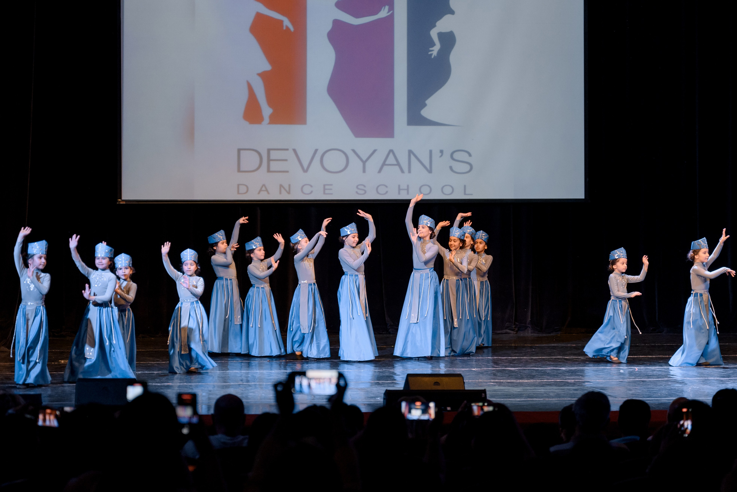 Театр. Главная