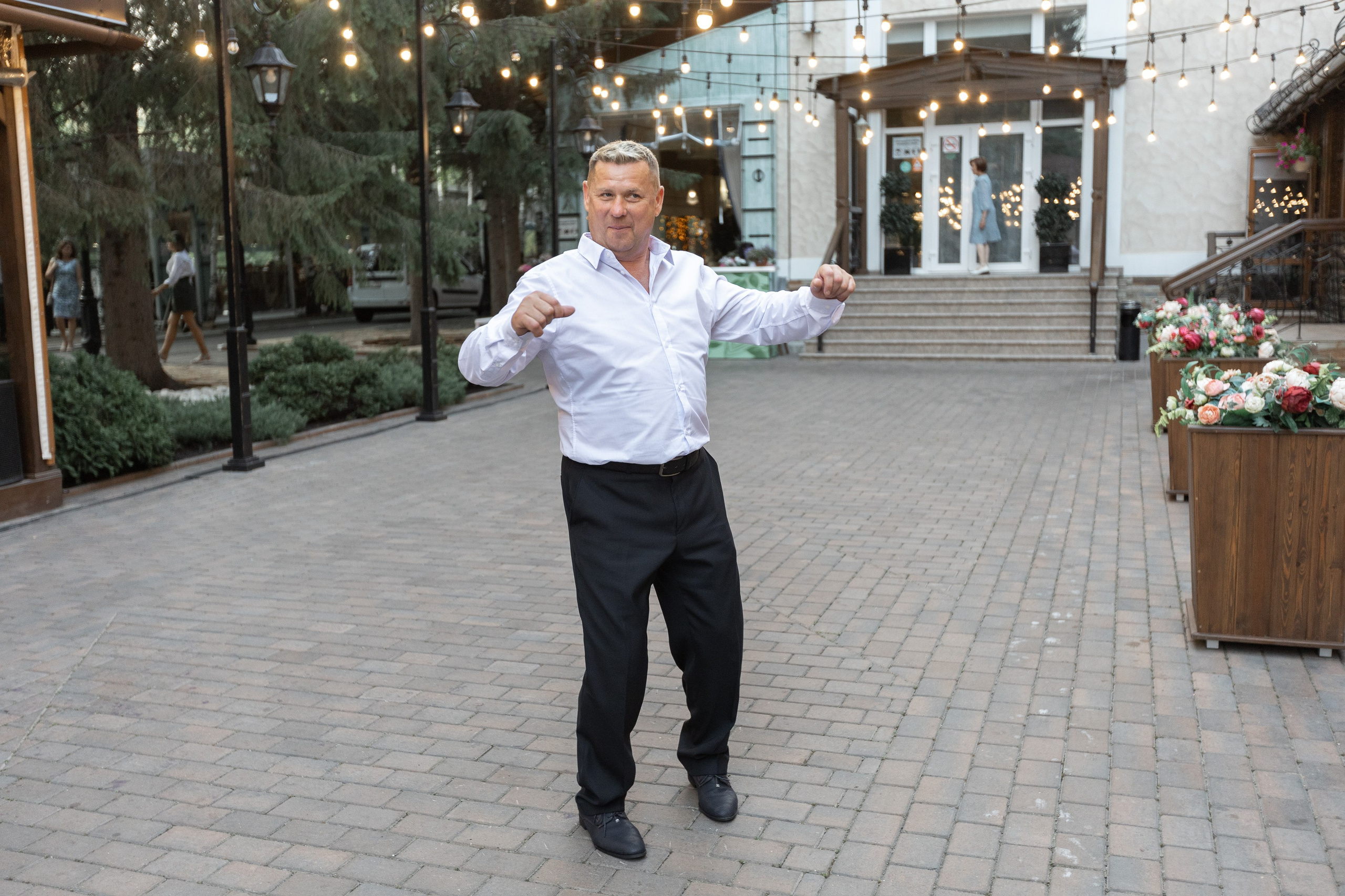 Свадебный фотограф Уфа — Руслан ГабдлисламовЖивые эмоции, красивые кадры, воспоминания на всю жизнь.Работаю по всей Республике Башкортоста. Свадебный фотограф Уфа Руслан Габдлисламов