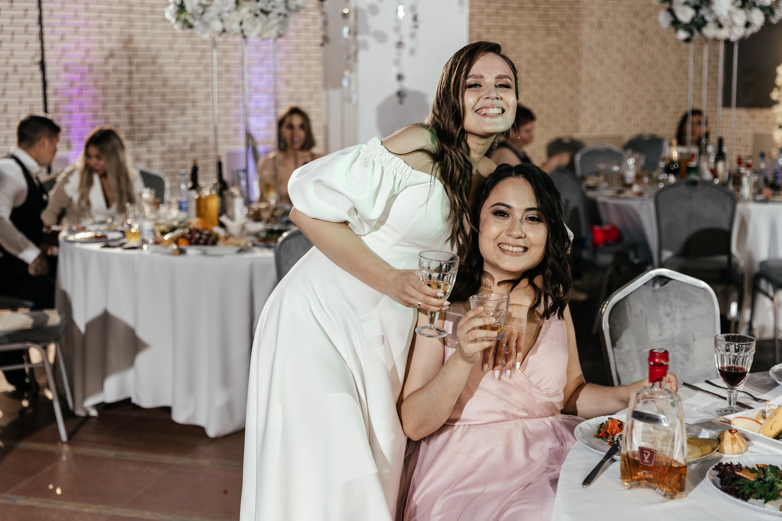 Свадебный фотограф Уфа — Руслан ГабдлисламовЖивые эмоции, красивые кадры, воспоминания на всю жизнь.Работаю по всей Республике Башкортоста. Свадебный фотограф Уфа Руслан Габдлисламов