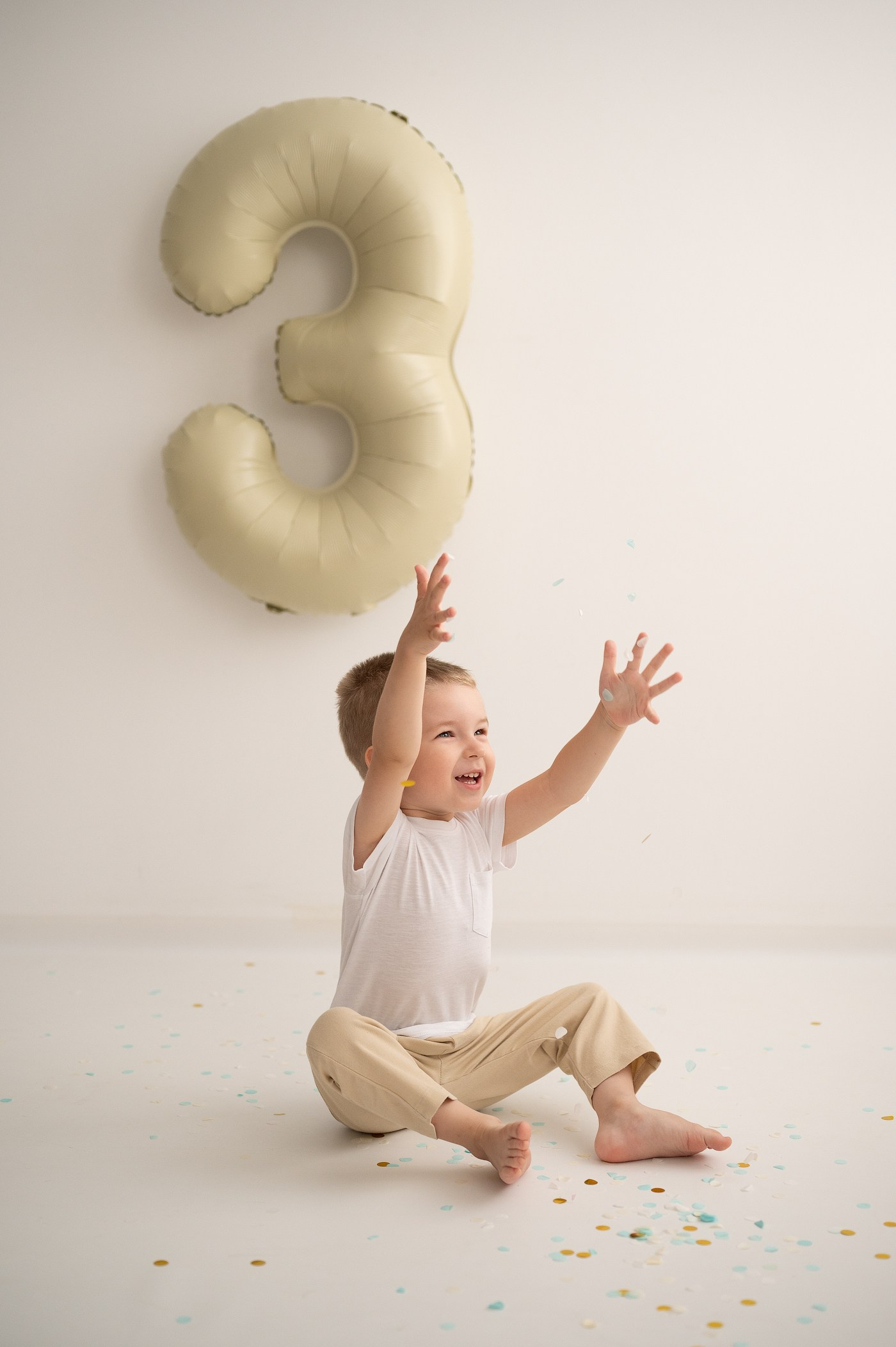 Пресет «Белое на белом» (1). Детская фотостудия Ольги Синицкой, ст. Брюховецкая