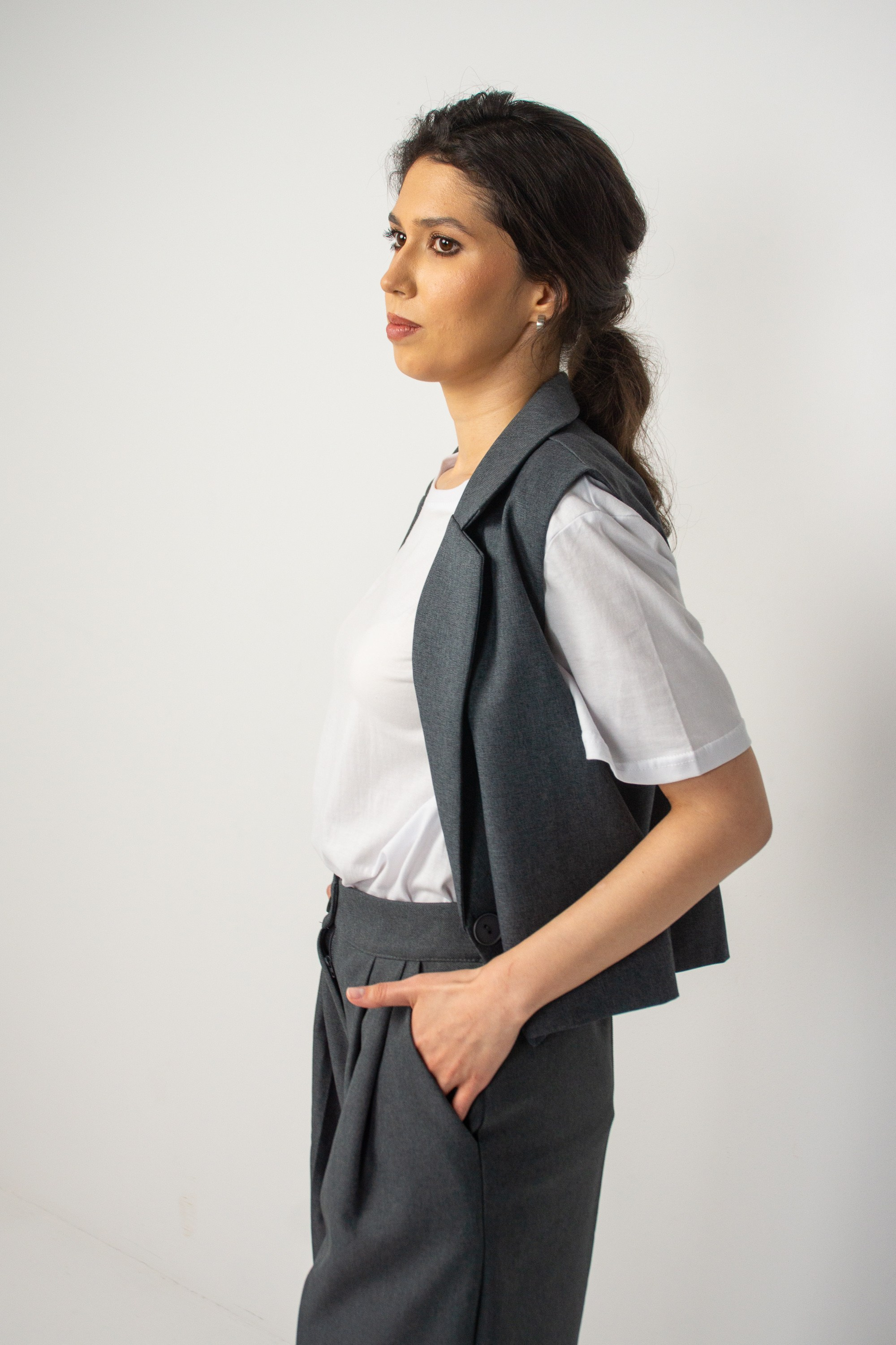 Студия (съемка для маркетплейса). Разноплановый фотограф в Москве