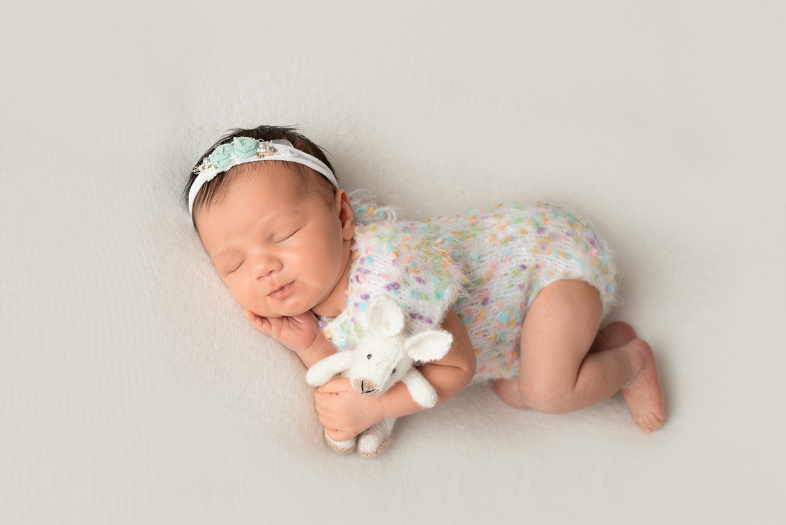 Малышка Валерия. Фотограф новорожденных в Нижневартовске Лара Курдюкова