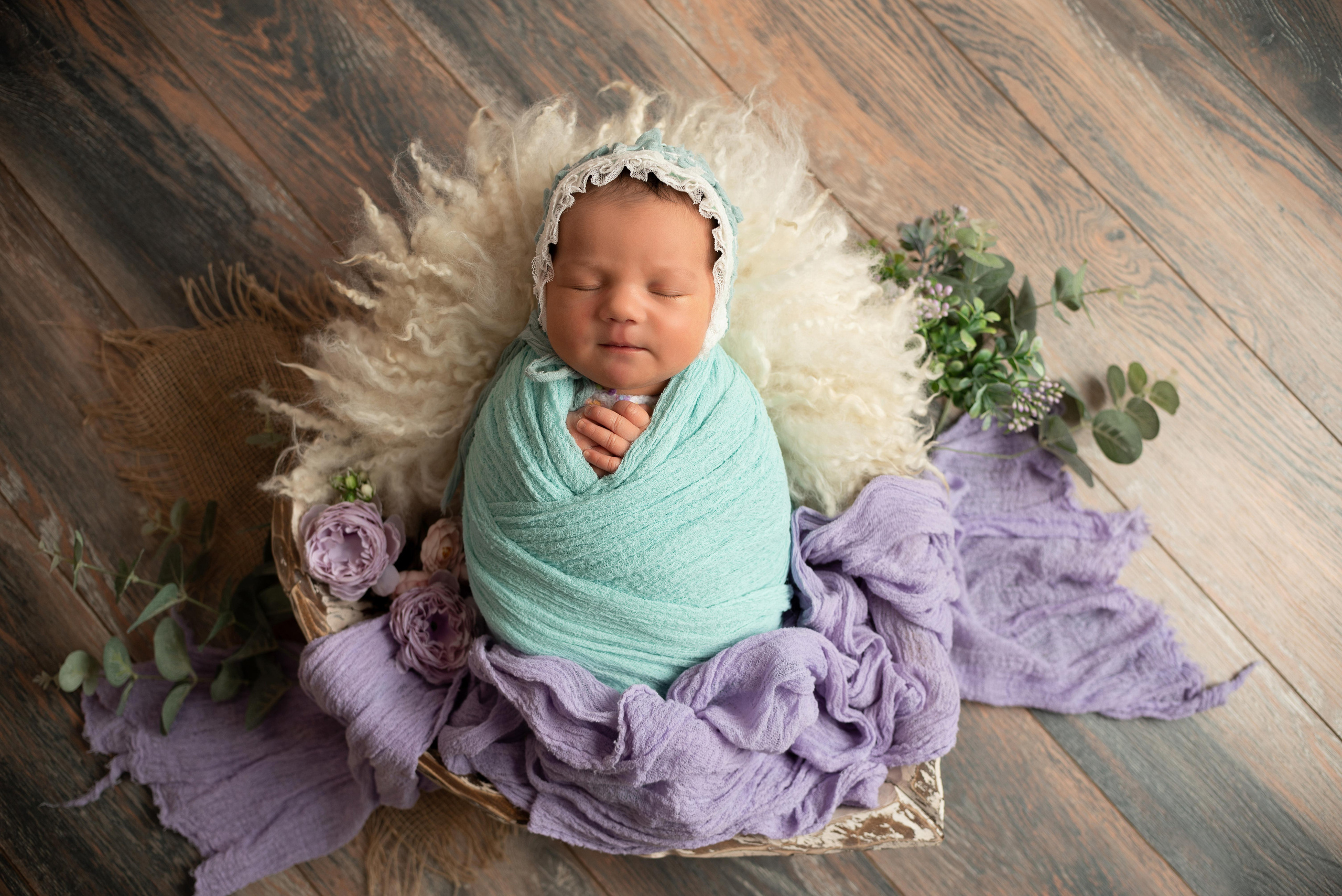 Малышка Валерия. Фотограф новорожденных в Нижневартовске Лара Курдюкова