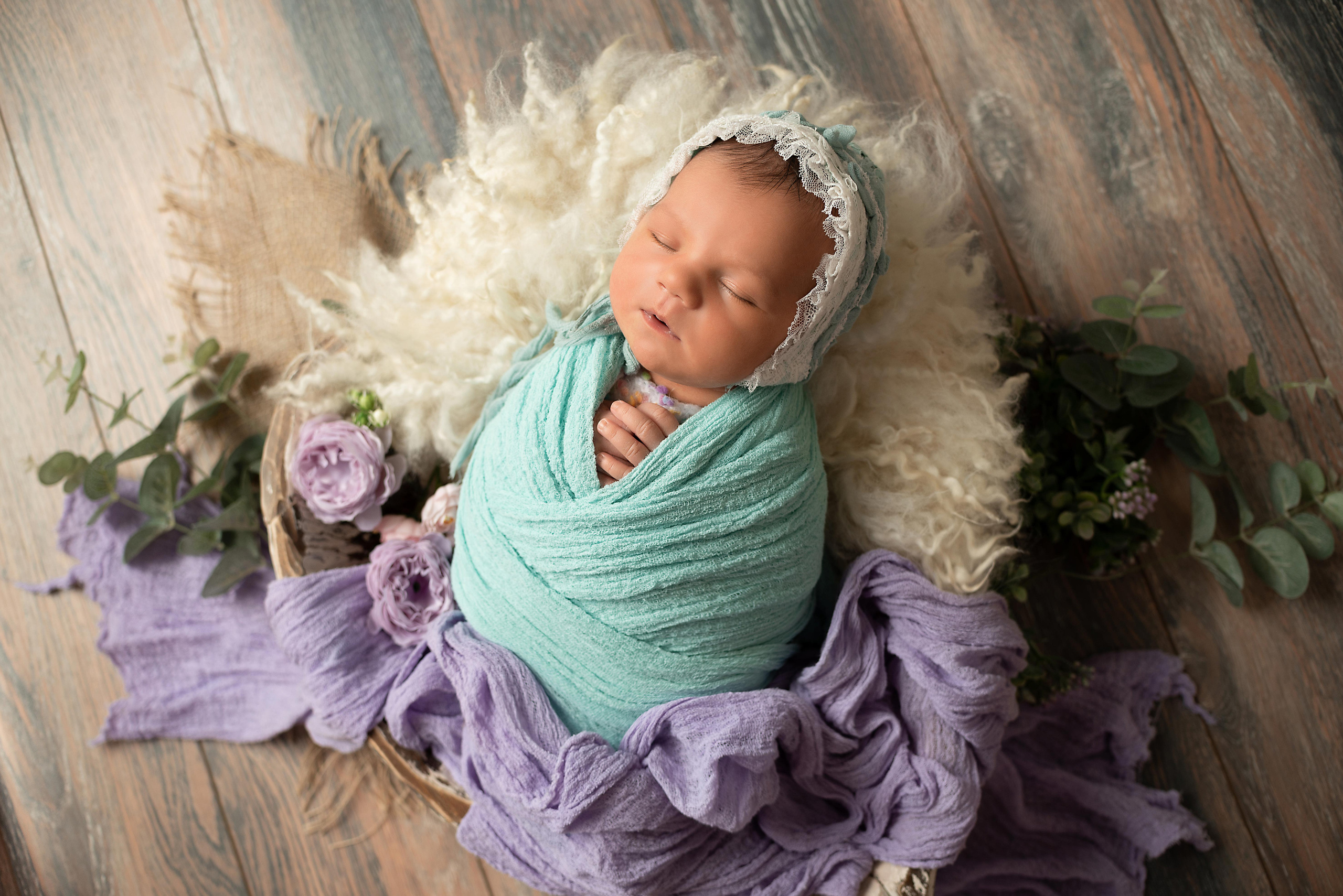 Малышка Валерия. Фотограф новорожденных в Нижневартовске Лара Курдюкова