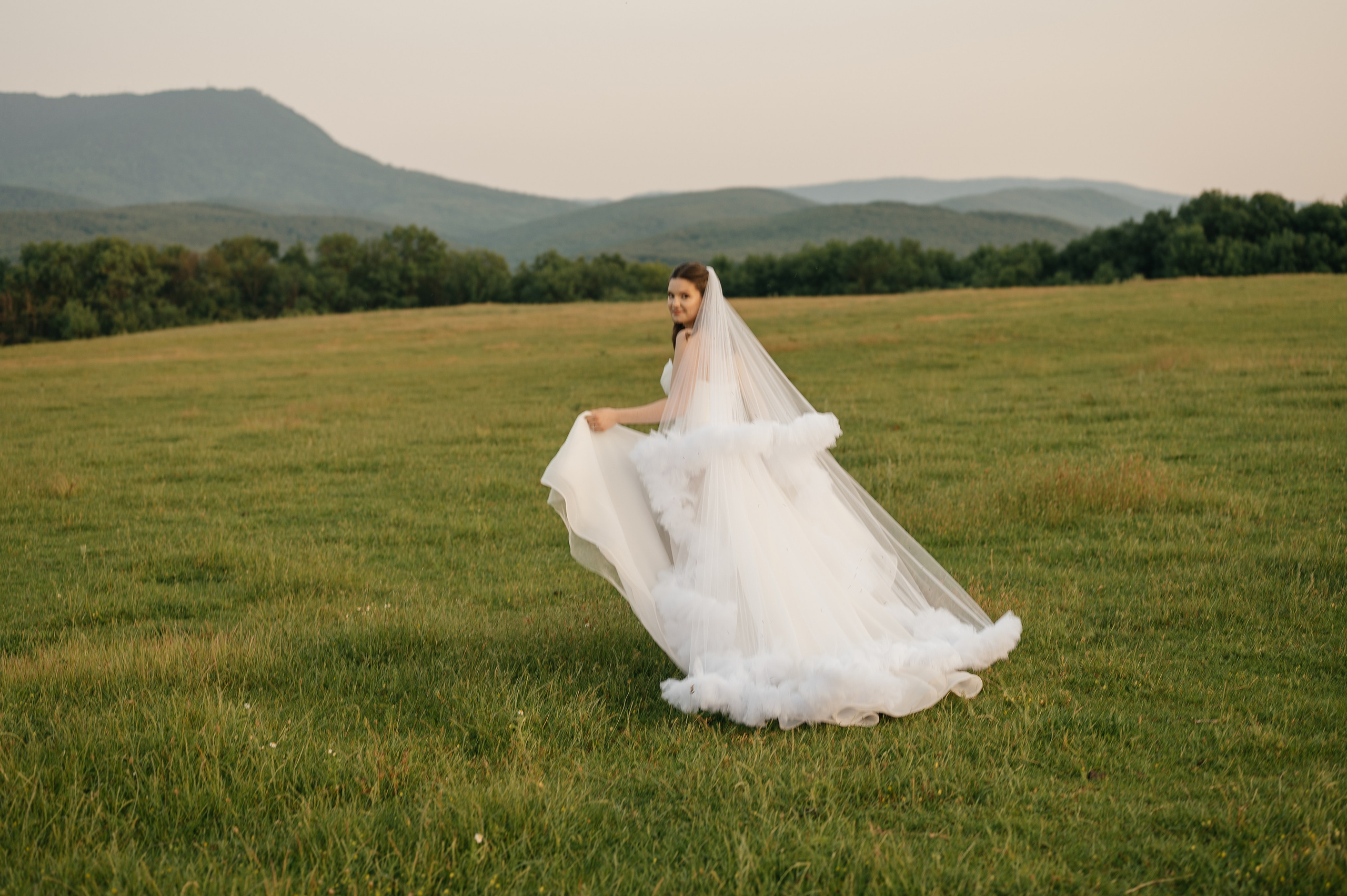 Свадебная съёмка в горах. Свадебный и семейный фотограф в Краснодаре Алина Мельник