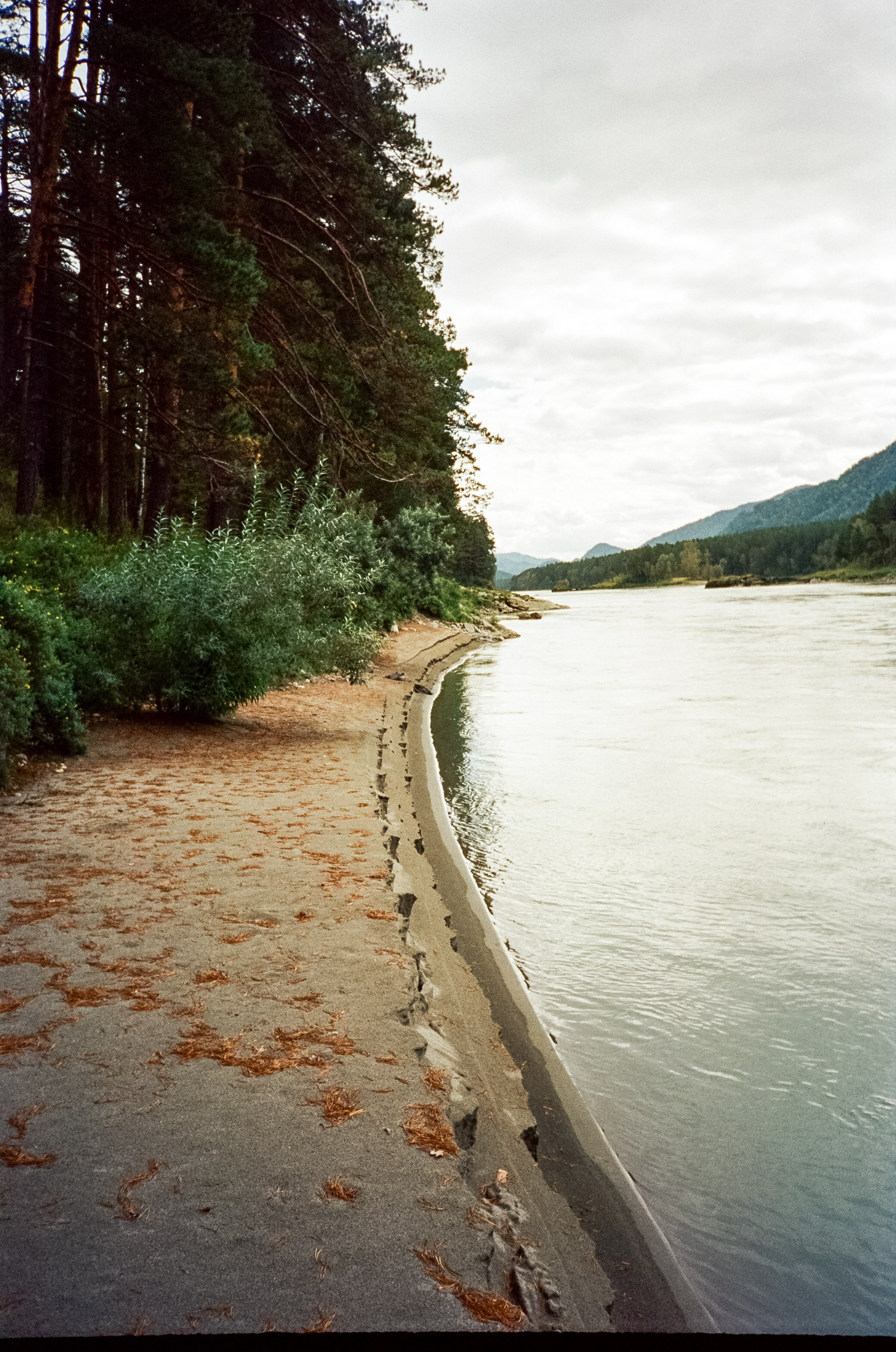 Мост Царская охота, село Черга в Верхах Алтая и Манжерокский порог. Фотограф-документалист Мария Осокина