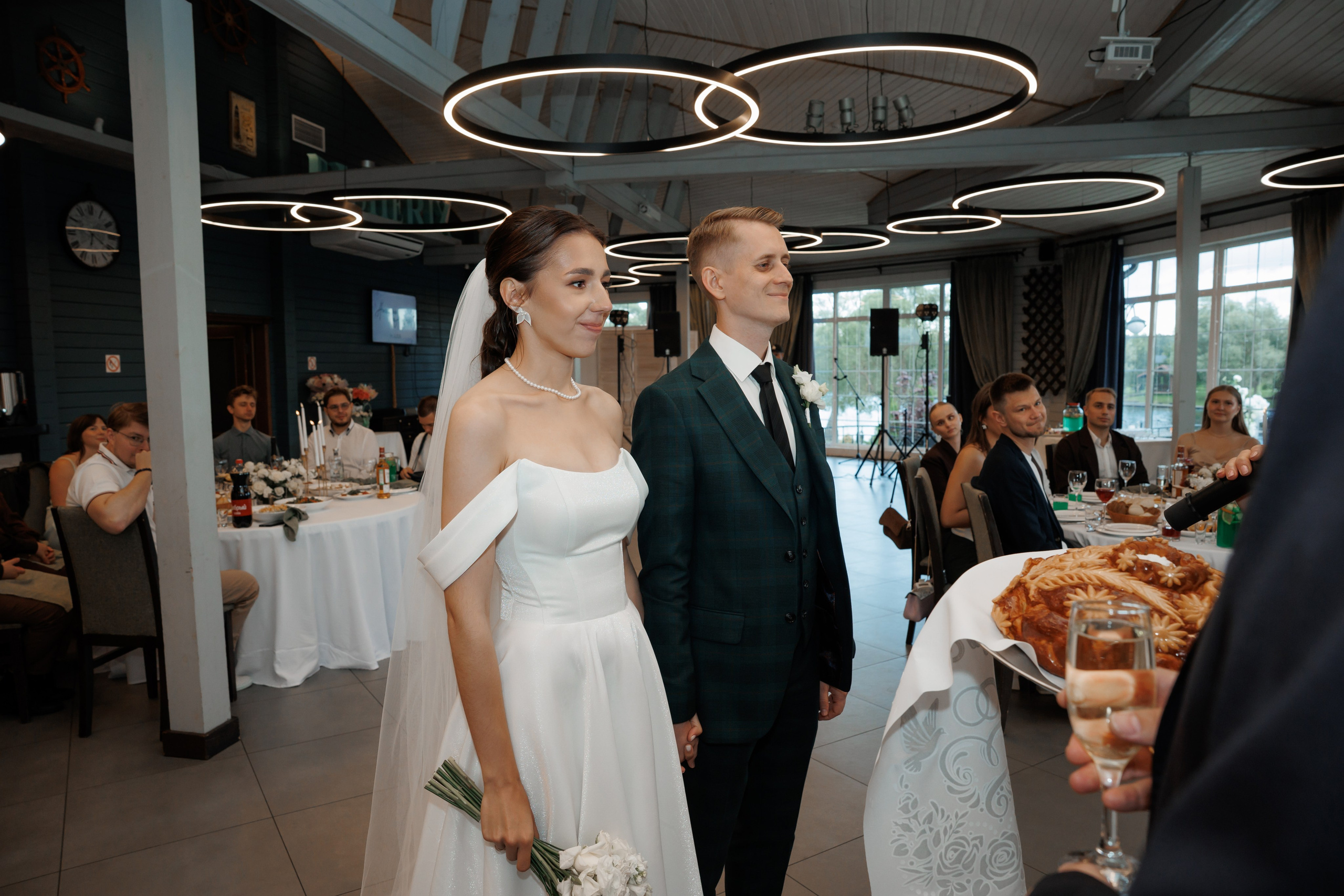 Регистрация в отеле Fish Point, ЗАГС Бутово, прогулка в Остафьево. Свадебный и репортажный фотограф (Москва, Королев и другие)