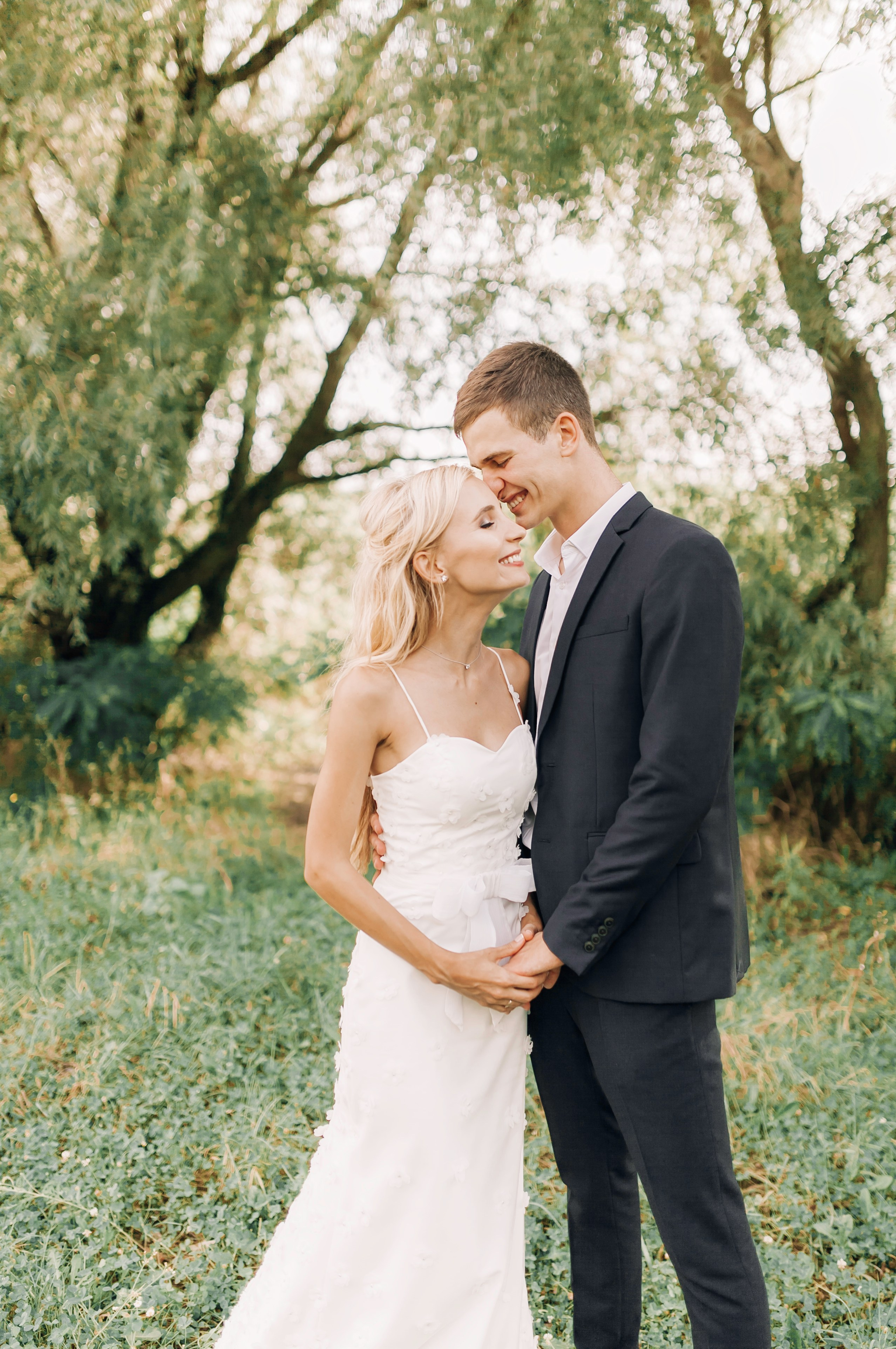 Стильные, чувственные кадры со свадьбы в Краснодаре 