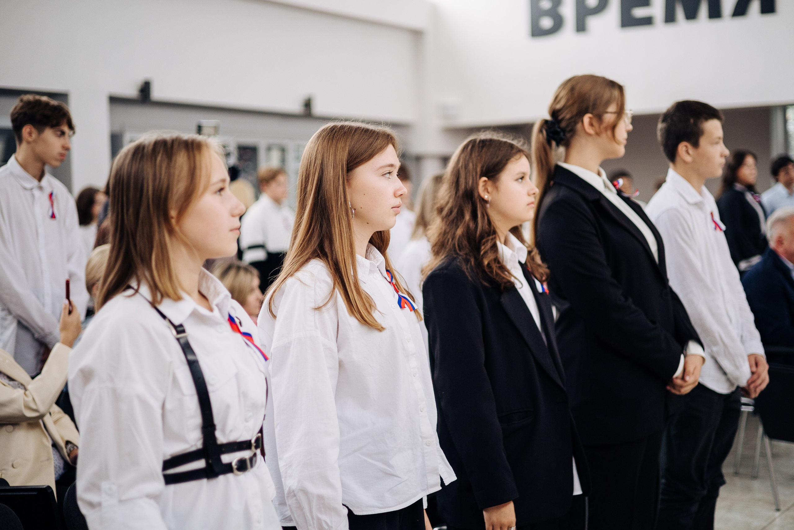 Торжественное вручение паспортов «Мы — граждане России». Денис Прохоров Фотограф в г. Магнитогорск