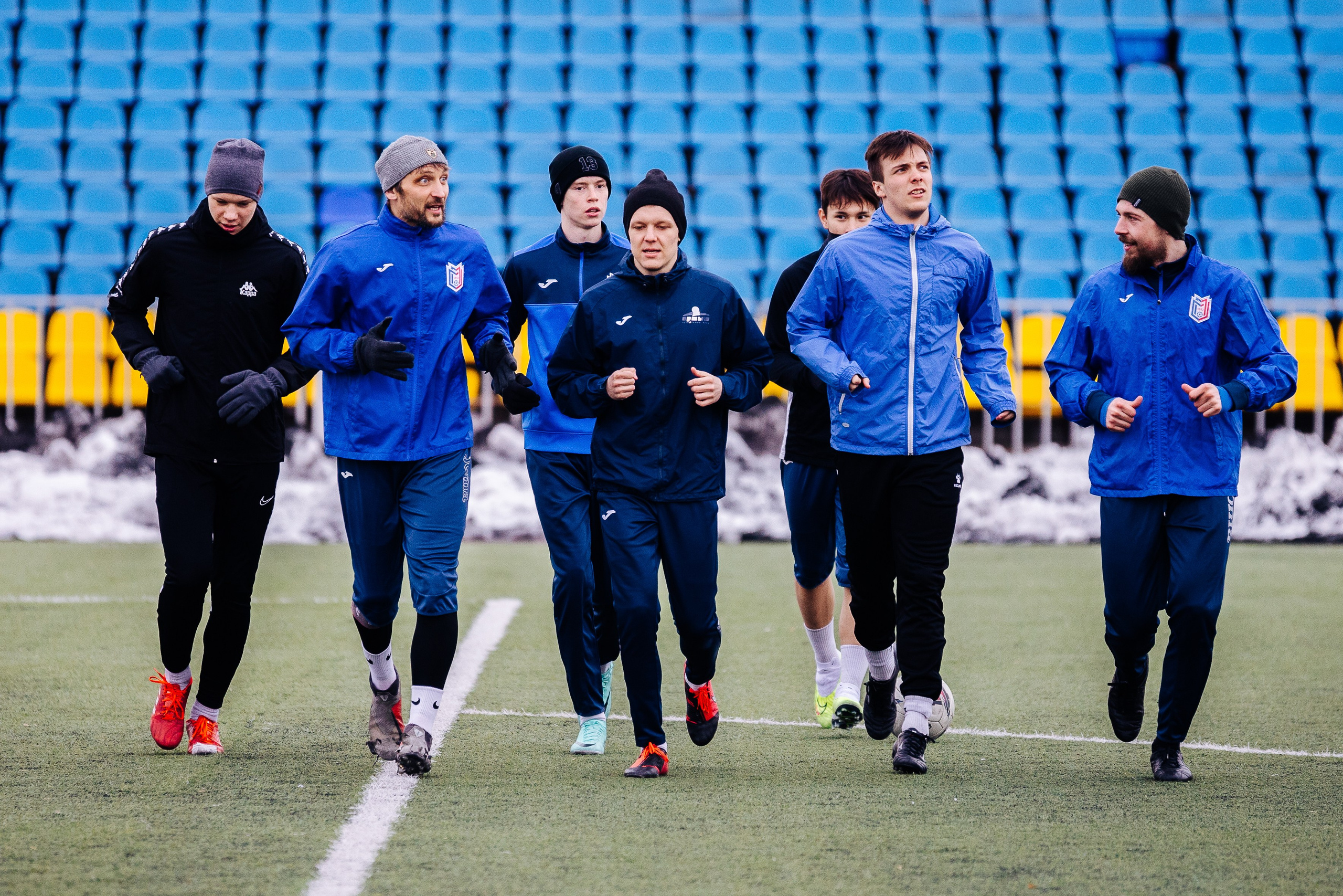 Тренировка ФК Металлург // 01.04.24. Денис Прохоров Фотограф в г. Магнитогорск