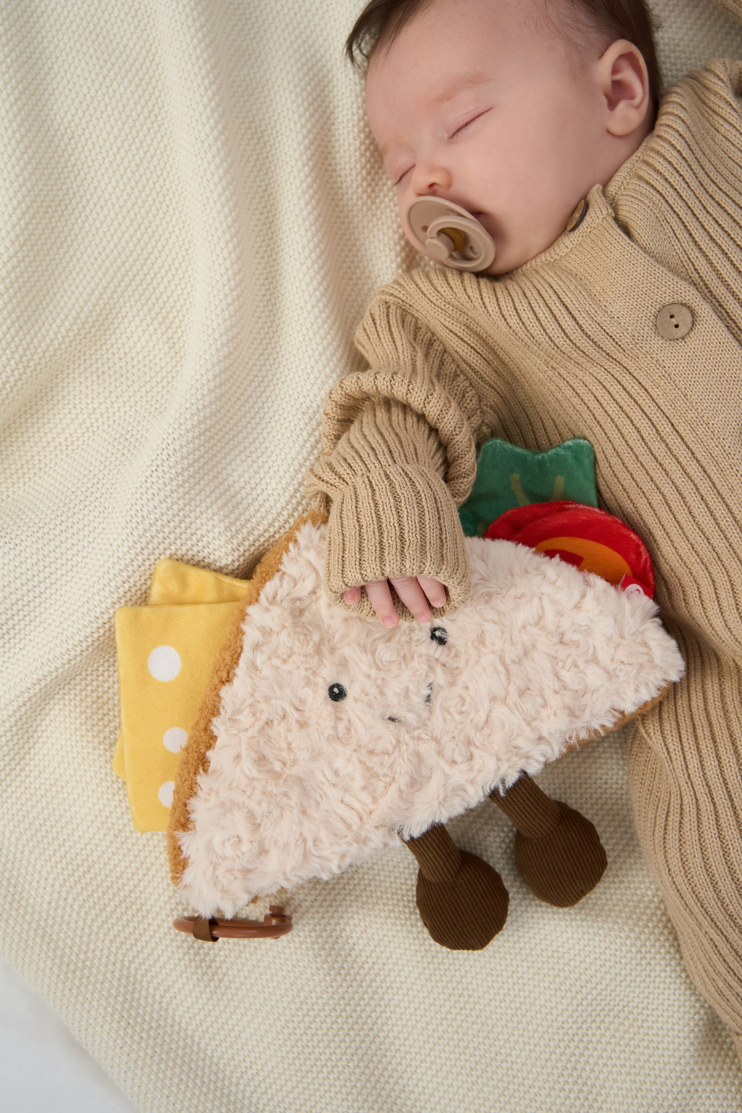 "Профессиональная детская фотосъемка для семейных портретов и воспоминаний""Высококачественная детская съемка новорожденных и малышей в студии""Рекламная детская фотосъемка для альбомов и подарков""Студийная детская съемка с креативными декорациями и позами""Коммерческая детская фотосъемка для маркетинга детских товаров""Фотография детской съемки с акцентом на эмоции и улыбки""Семейная детская съемка для портфолио и социальных сетей""Профессиональная детская фотосъемка с мягким освещением""Рекламные фото детской съемки для сайтов и брошюр""Высокоточная детская съемка для воспоминаний и презентаций""Детская фотосъемка высокого разрешения для семейных альбомов""Коммерческая детская съемка с фокусом на радость и развитие""Студийная фотосъемка детской съемки для брендов и маркетинга""Фотографии детской съемки для подарков и увеличения клиентов""Профессиональная детская съемка для каталогов и семейных историй" "Профессиональная каталожная фотосъемка товаров для e-commerce и интернет-магазинов""Высококачественная каталожная съемка одежды и аксессуаров с белым фоном""Рекламная каталожная фотосъемка для маркетинга продуктов и брендов""Студийная каталожная съемка с детальной проработкой текстур и материалов""Коммерческая каталожная фотосъемка для каталогов и онлайн-платформ""Фотография каталожной съемки с акцентом на дизайн и презентацию товаров""Предметная каталожная съемка для увеличения продаж в e-commerce""Профессиональная каталожная фотосъемка с использованием студийного освещения""Рекламные фото каталожной съемки для сайтов и социальных сетей""Высокоточная каталожная съемка товаров для презентаций и брошюр""Каталожная фотосъемка высокого разрешения для онлайн-магазинов""Коммерческая каталожная съемка с фокусом на качество и детализацию""Студийная каталожная фотосъемка для брендов и ритейла""Фотографии каталожной съемки для маркетинговых кампаний""Профессиональная каталожная съемка для каталогов и увеличения конверсии"