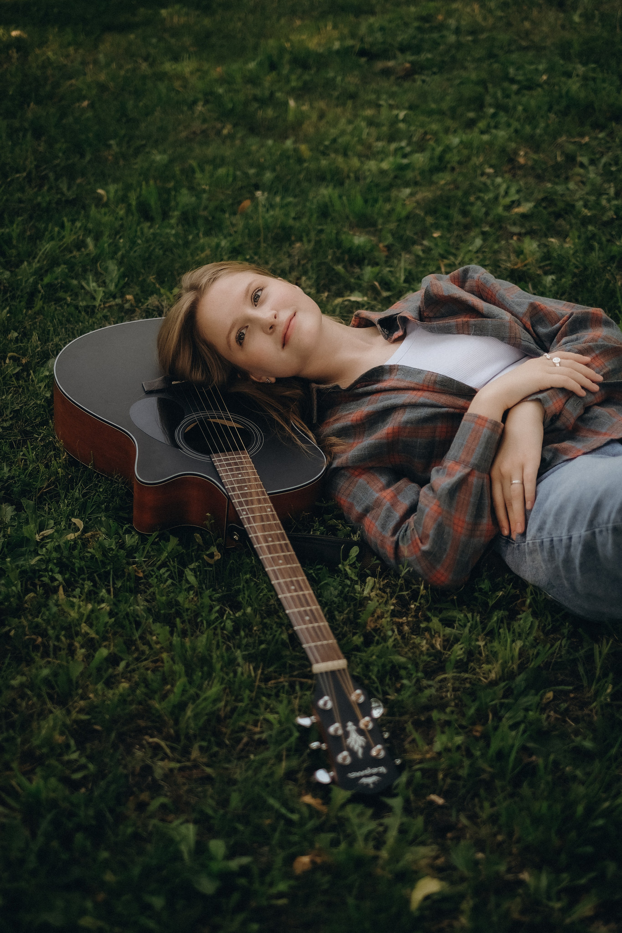 Девушка с гитарой. Свадебный и семейный фотограф в Москве Инника Кетлер