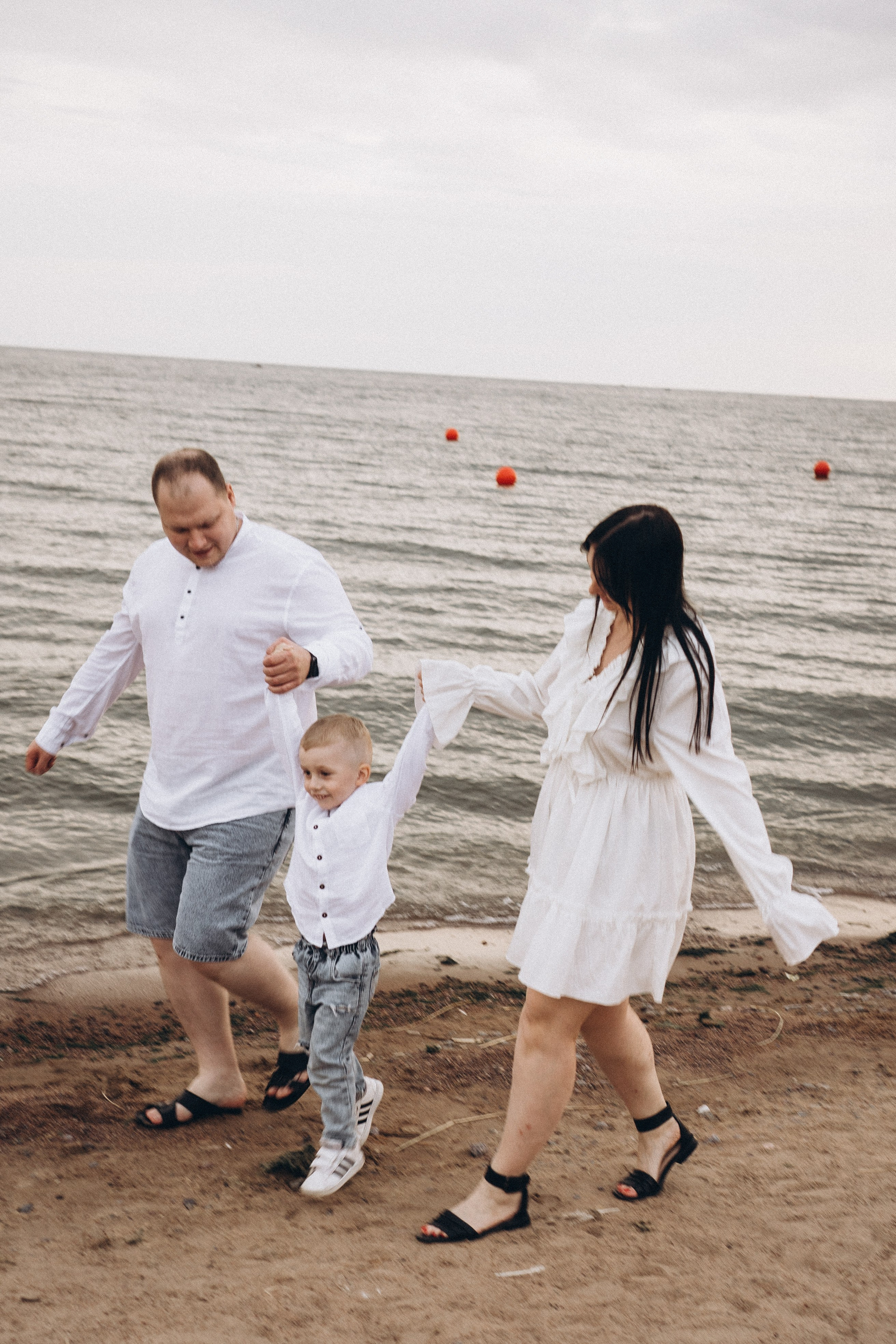 Семейная история на берегу залива. Профессиональный фотограф, Санкт-Петербург — Виктория Богомолова