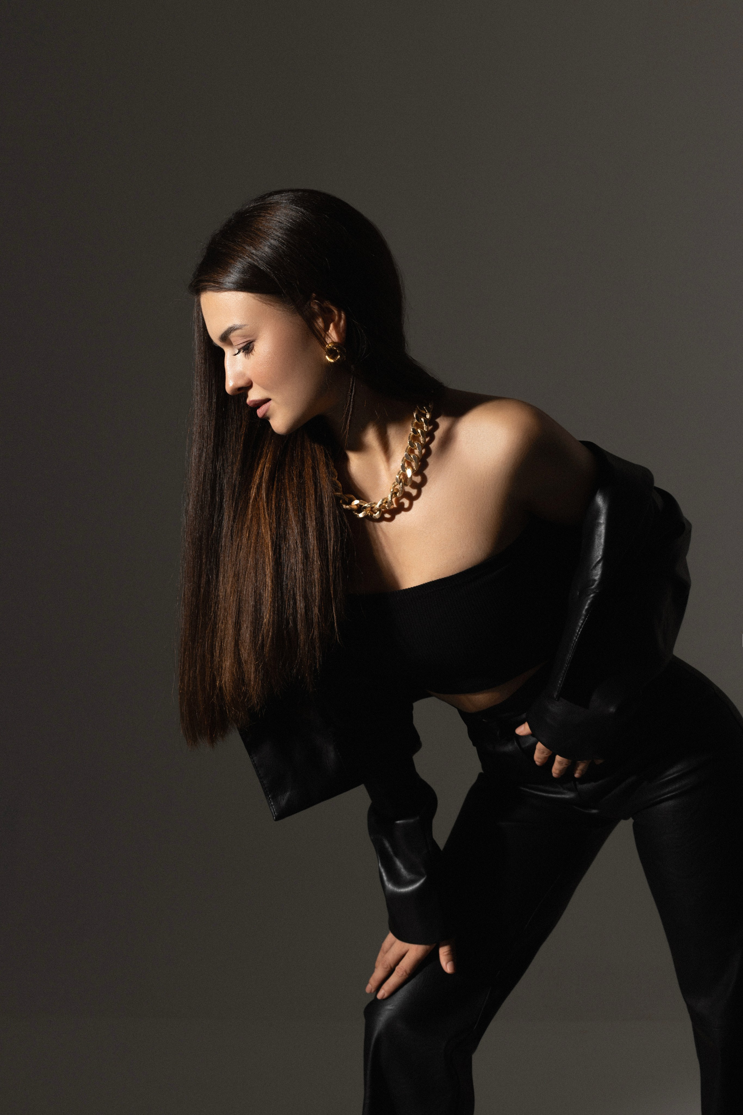 Студийная съёмка. Женский фотограф в Санкт-Петербурге, Москве и весь мир Алёна Мамаева