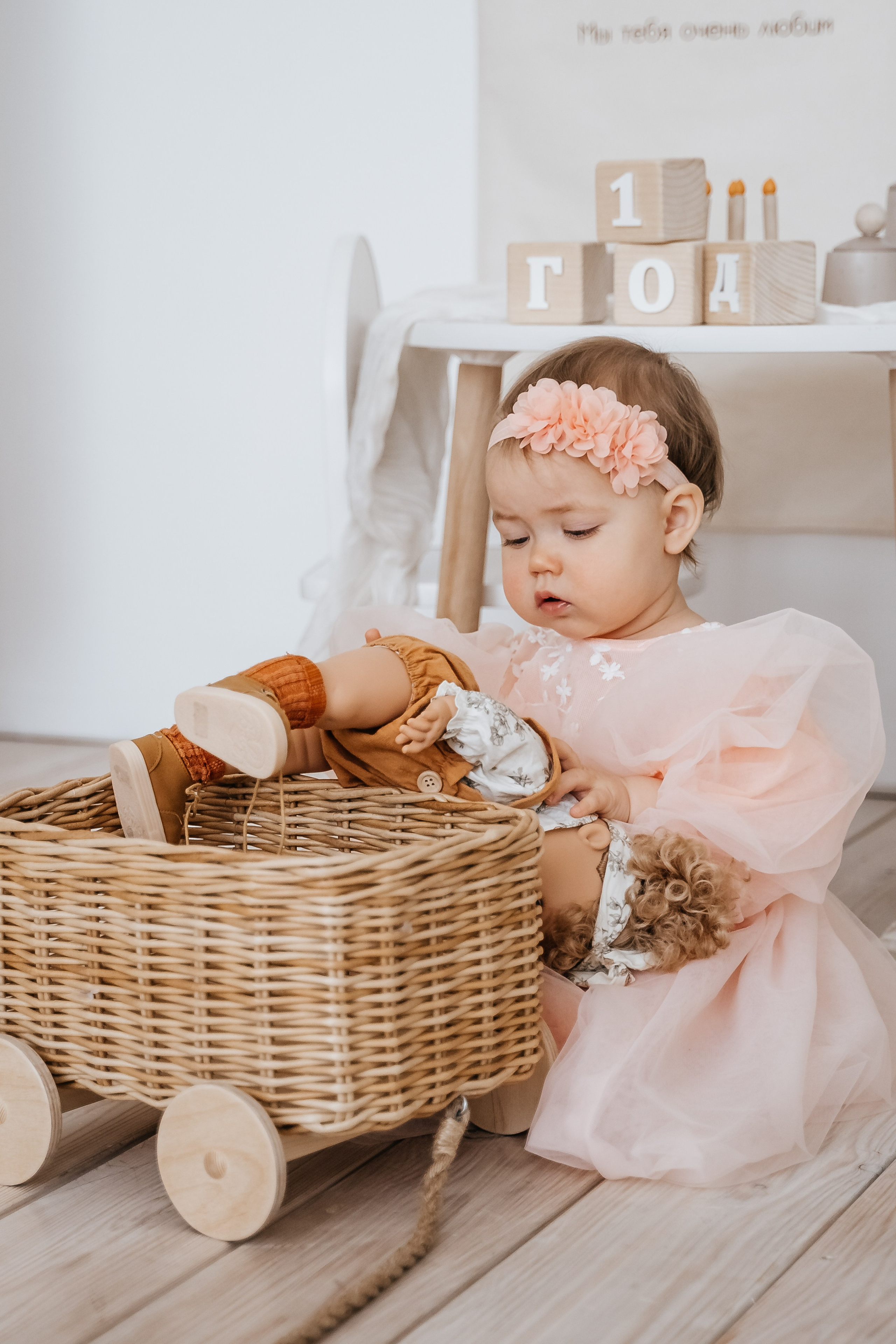 Работы штатного фотографа. Детская фотостудия «PRODETSTVO»