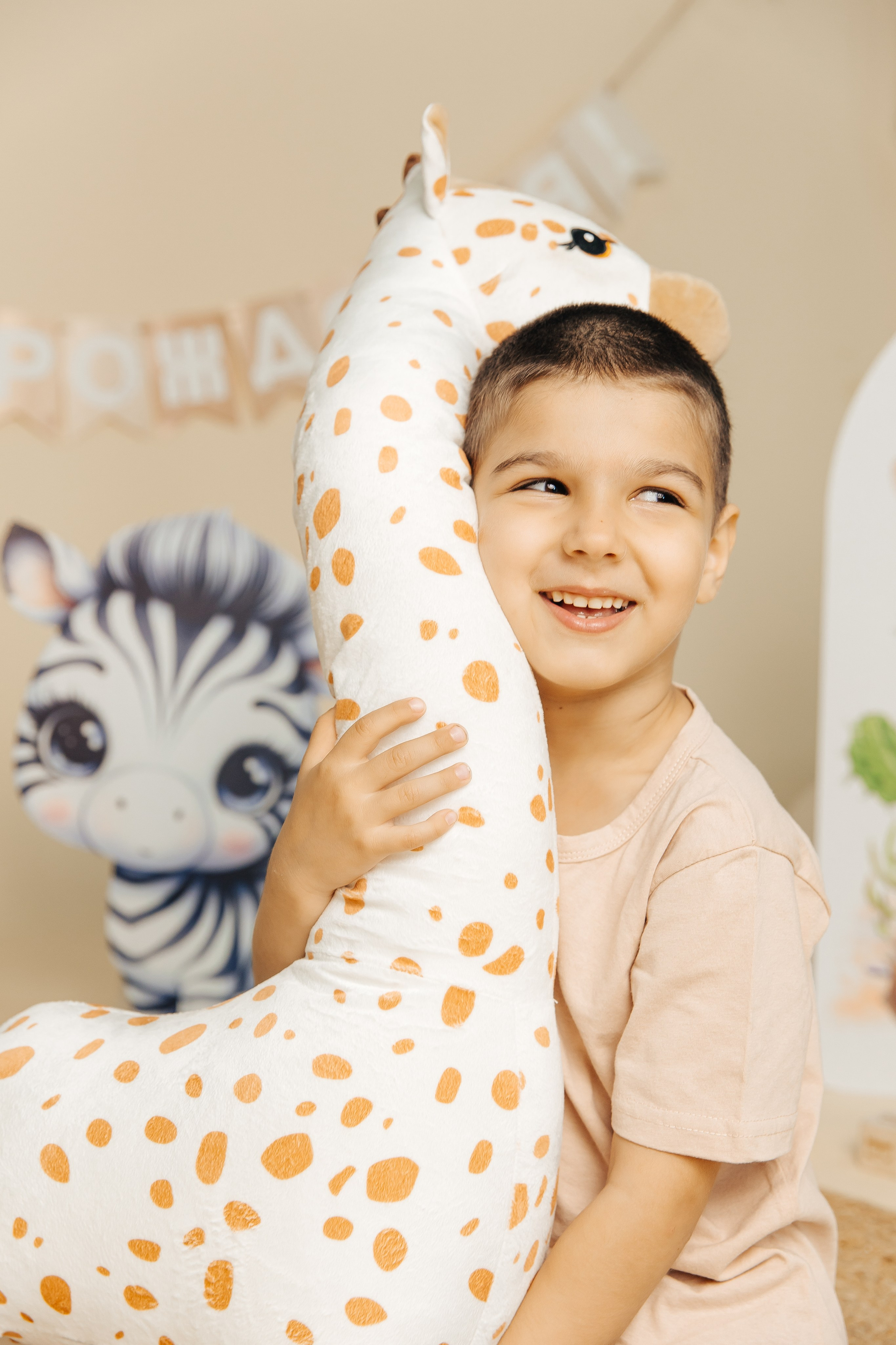 Детское день рождение в фотостудии. Свадебный фотограф Кропоткин Краснодар