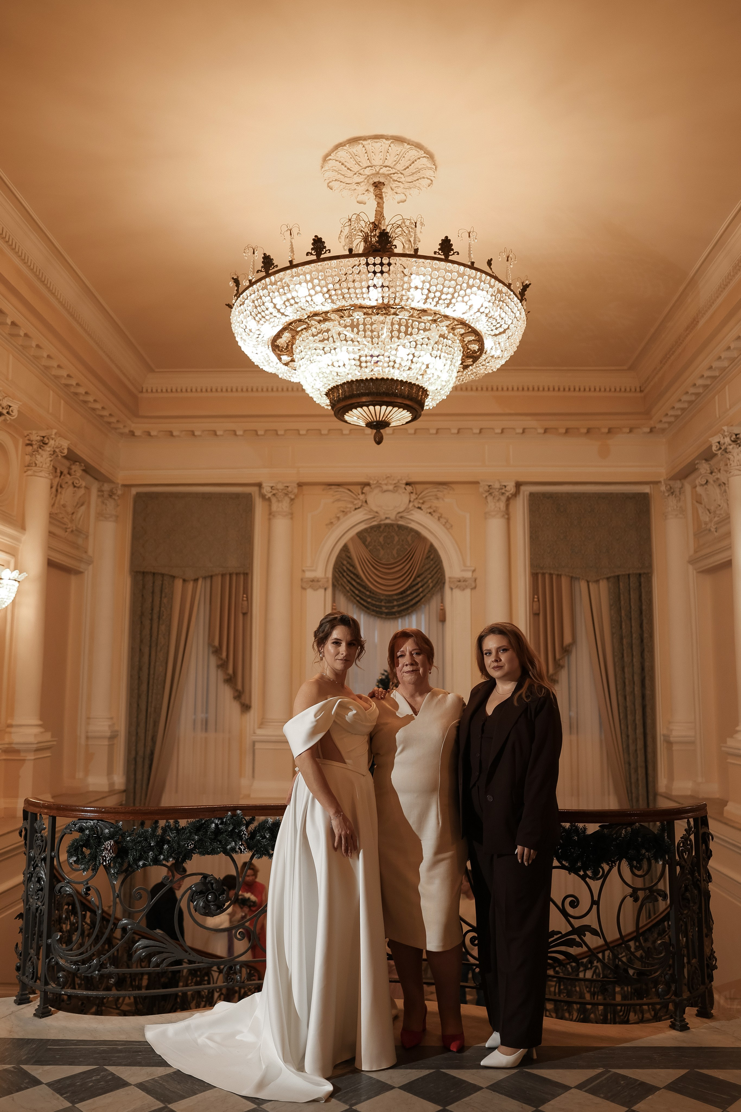 Среди друзей. Свадебный и семейный Фотограф Денис Кошель