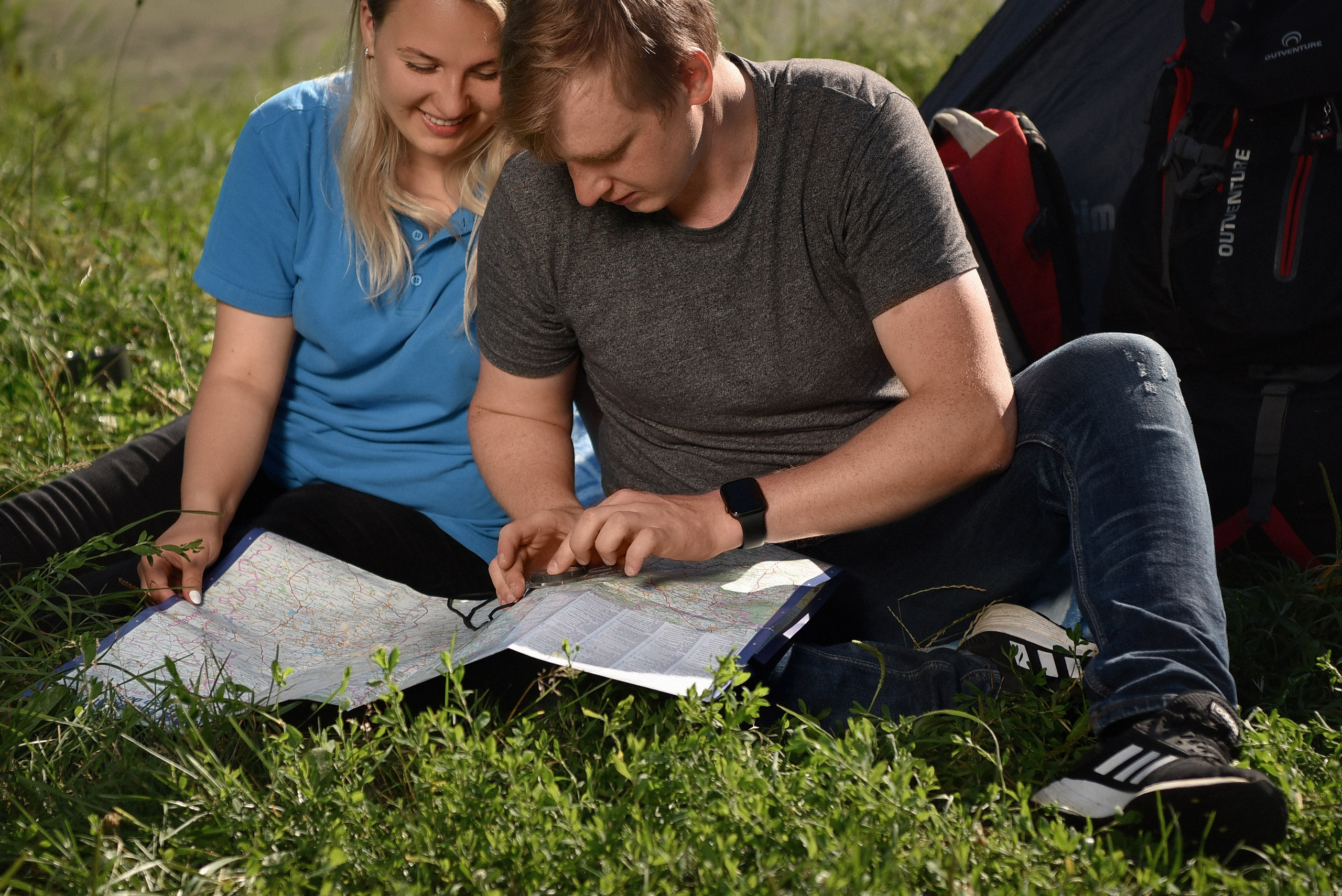 Маша и Серёжа. Отдых на природе