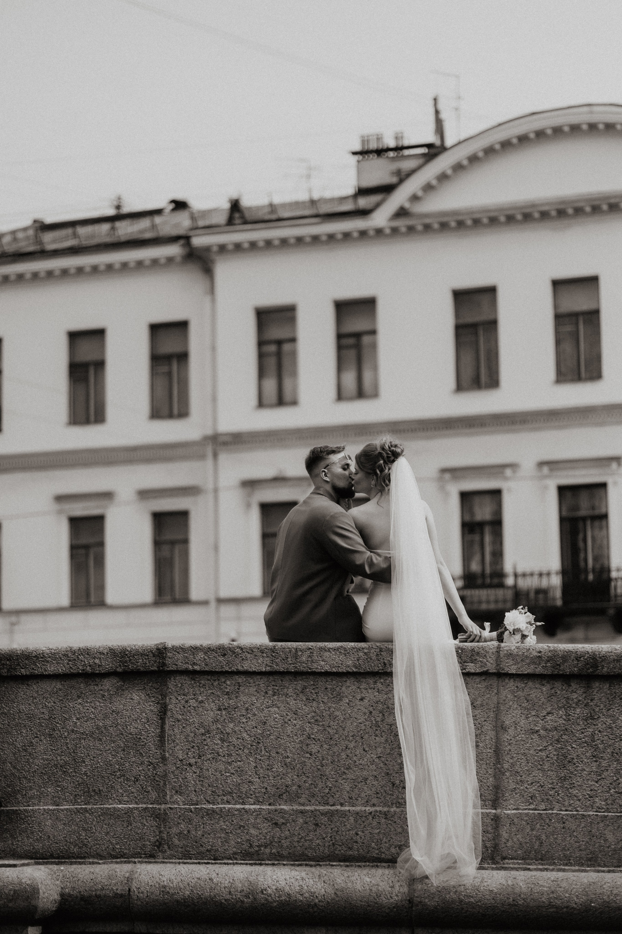 В объятиях города. Свадебный фотограф в Санкт-Петербурге Анастасия Селиванова