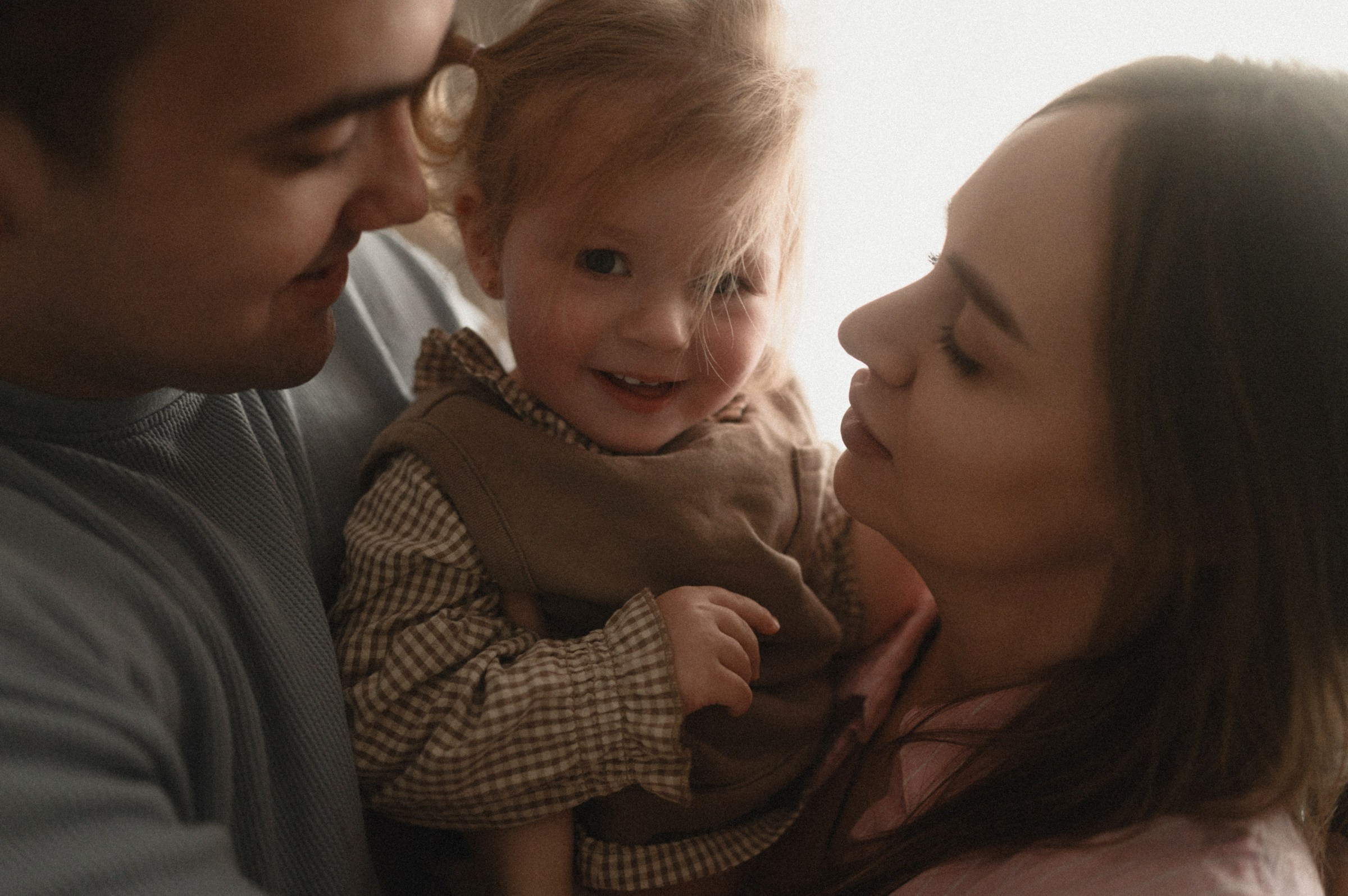 Сергей, Регина и Олива. Свадебный и семейный фотограф в Ростове-на-Дону