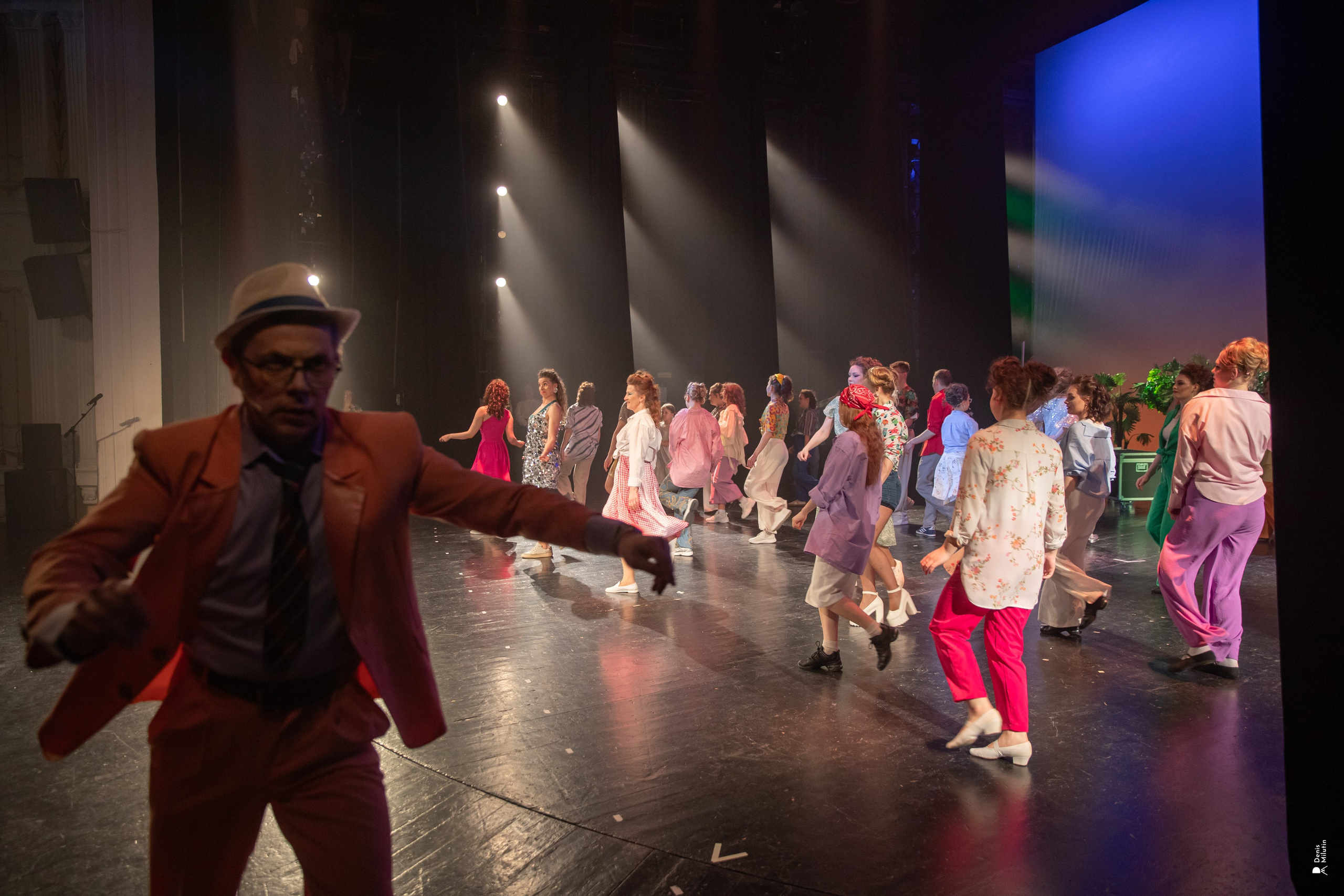 Онежская маска https://denismilutin.wfolio.pro/disk/onezhskaya-maska-petrozavodsk-28zxjw. Портретный фотограф Денис Милютин