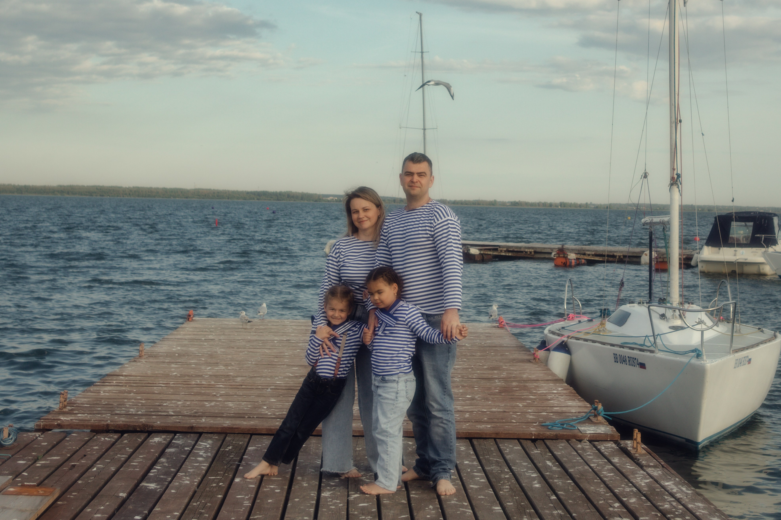 Андрей + Наталья и сестрёнки Вика и Оля. Фотограф Елена Бухонина Челябинск