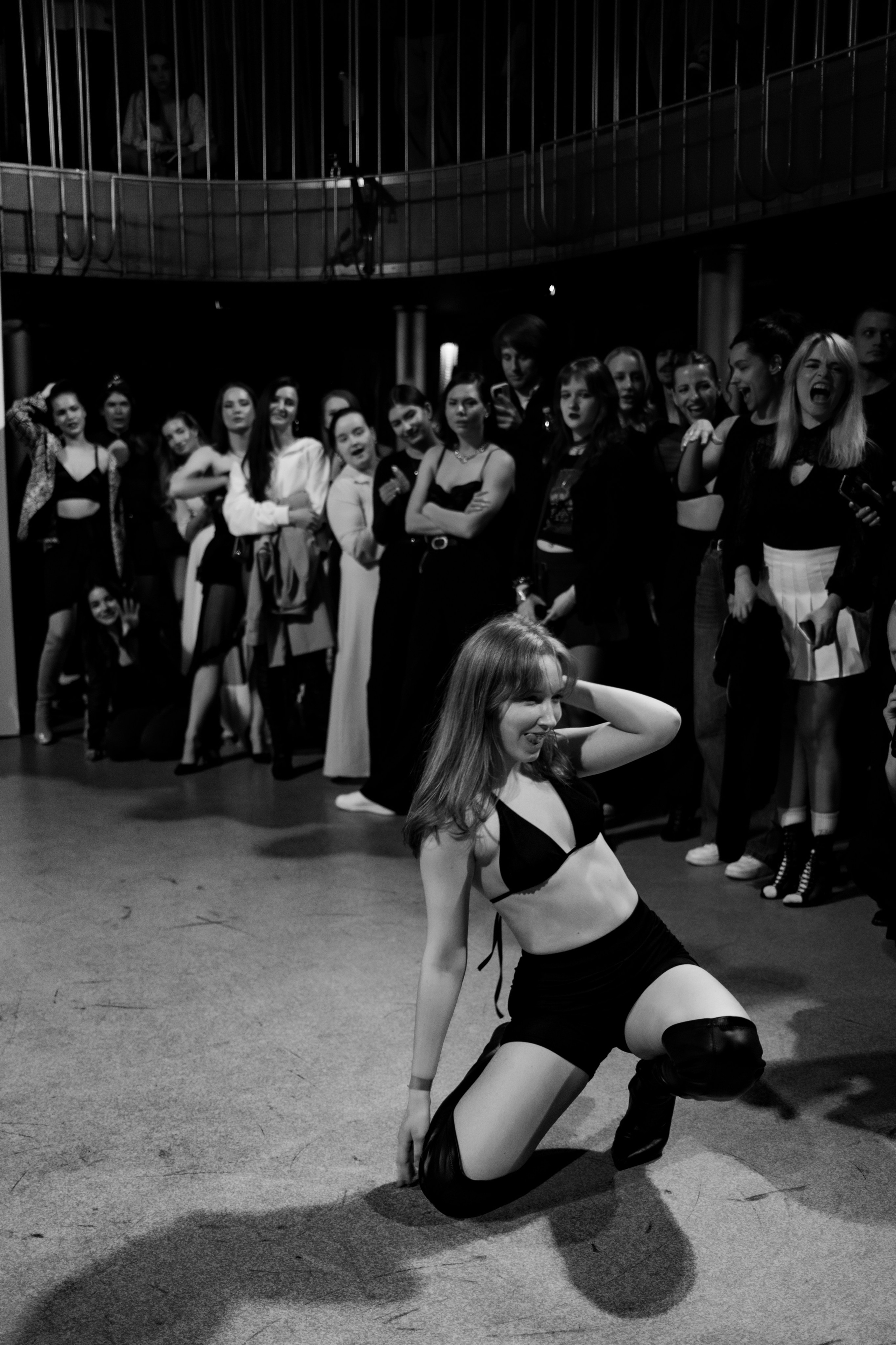 Реопртаж | Танцевальный бал BESTIE WEEKEND 2.0 SEXY EDITION |. Репортажный фотограф в Калининграде Екатерина Суханова