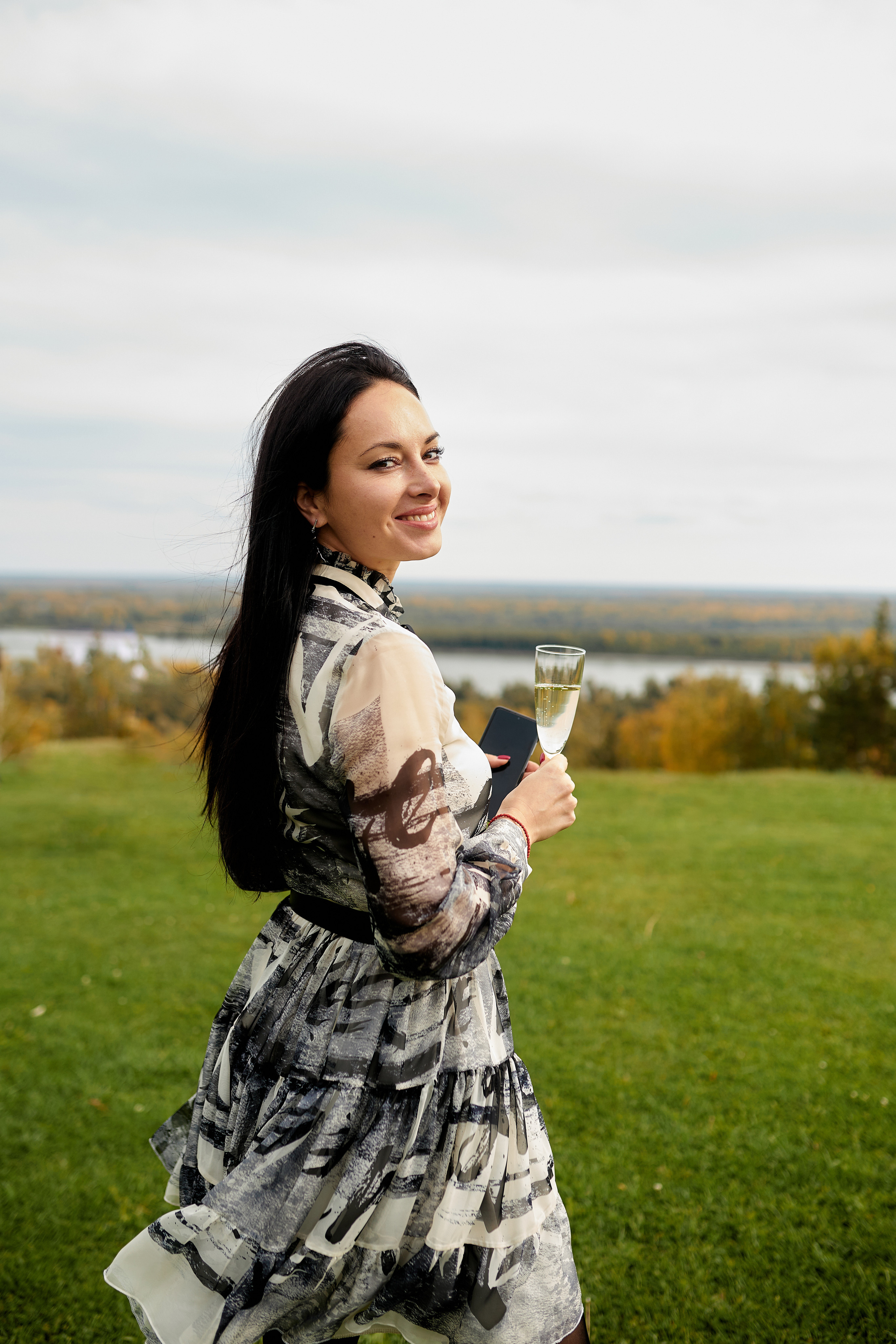 Презентация книги Анны Усовой. Имидж-стилист, преображения в Барнауле Ротфус Наталья