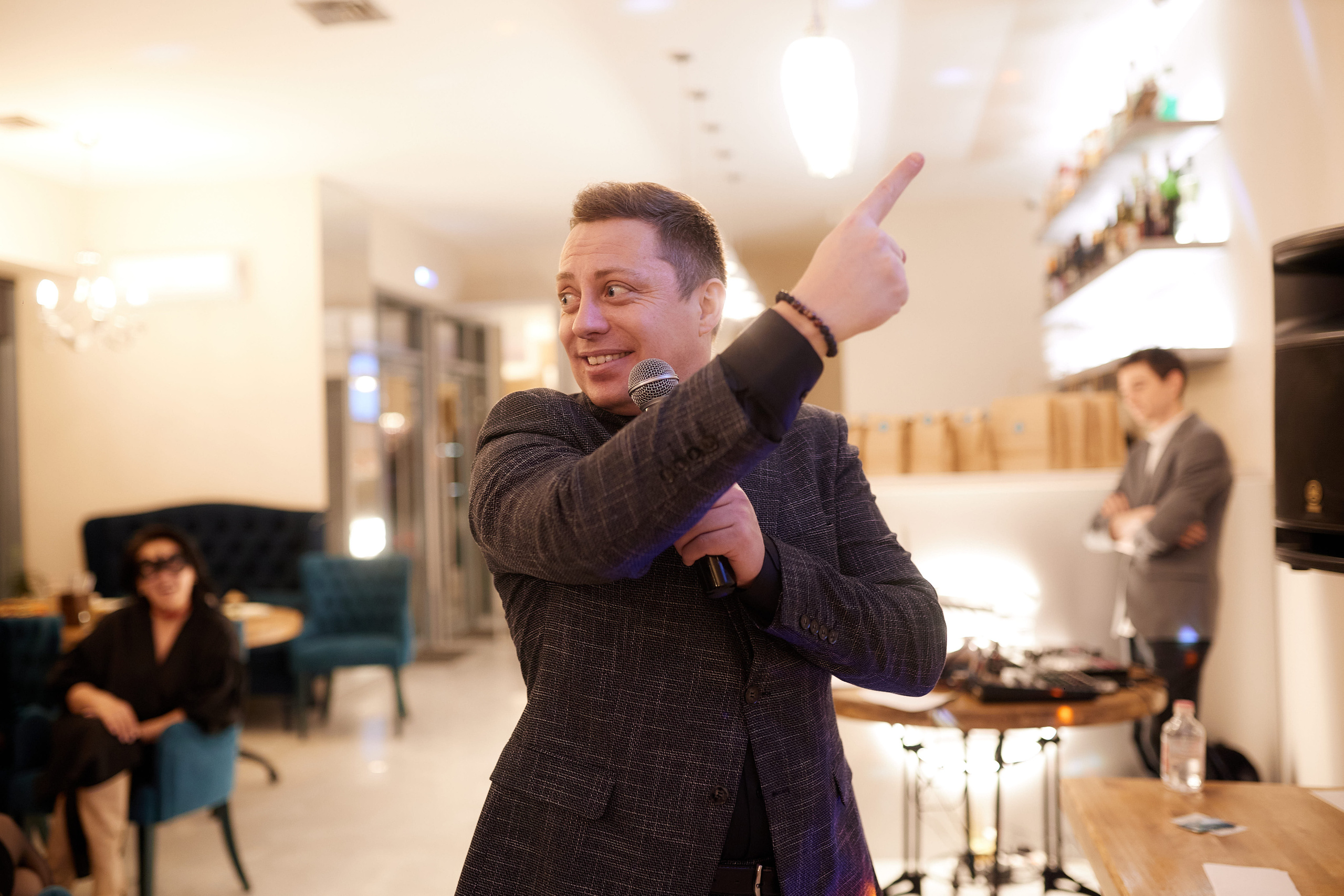 «Вечеринка с перчинкой». Имидж-стилист, преображения в Барнауле Ротфус Наталья