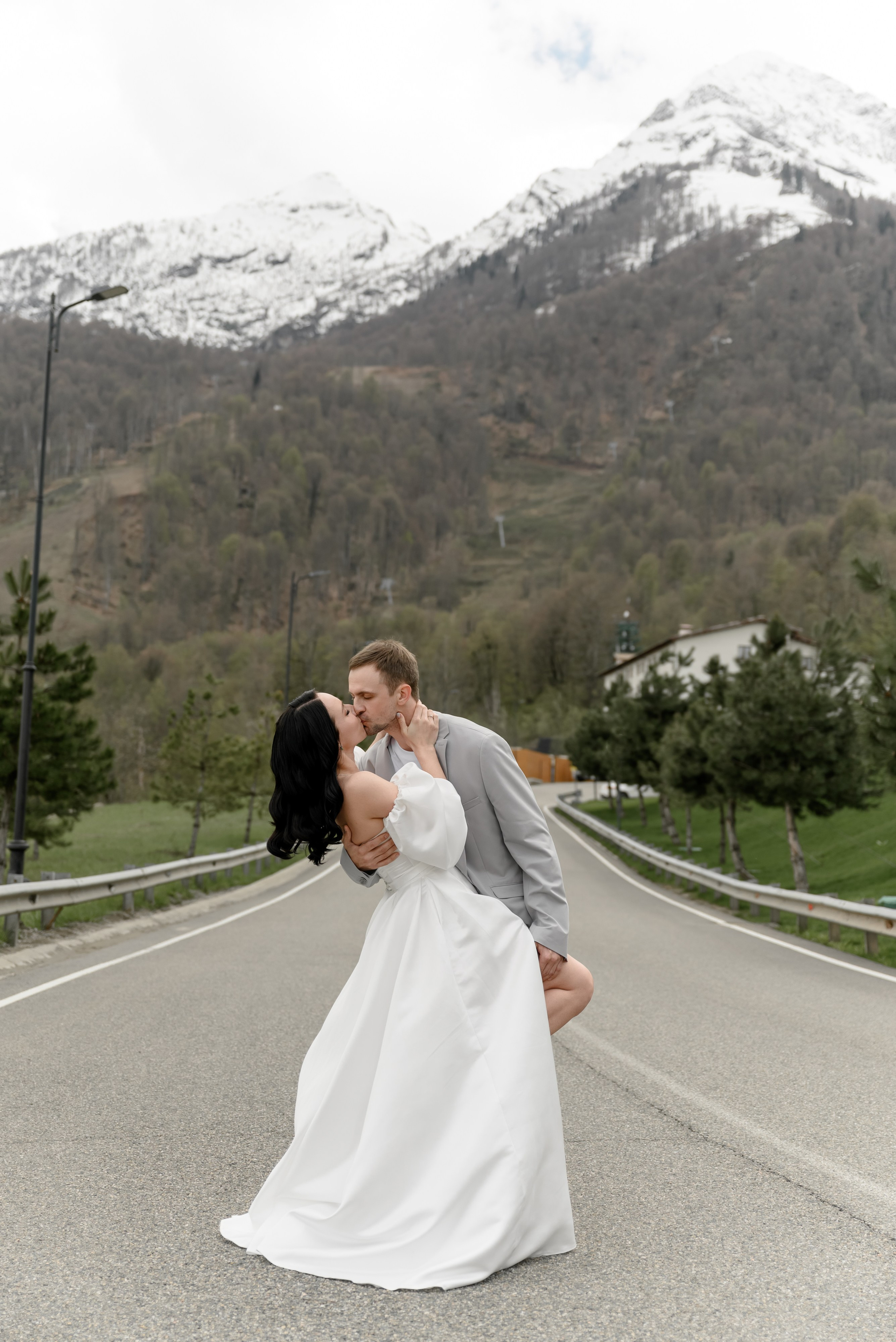 He was a skaterboy. Backpackweddings фотограф и видеограф Ростов-на-Дону Сочи