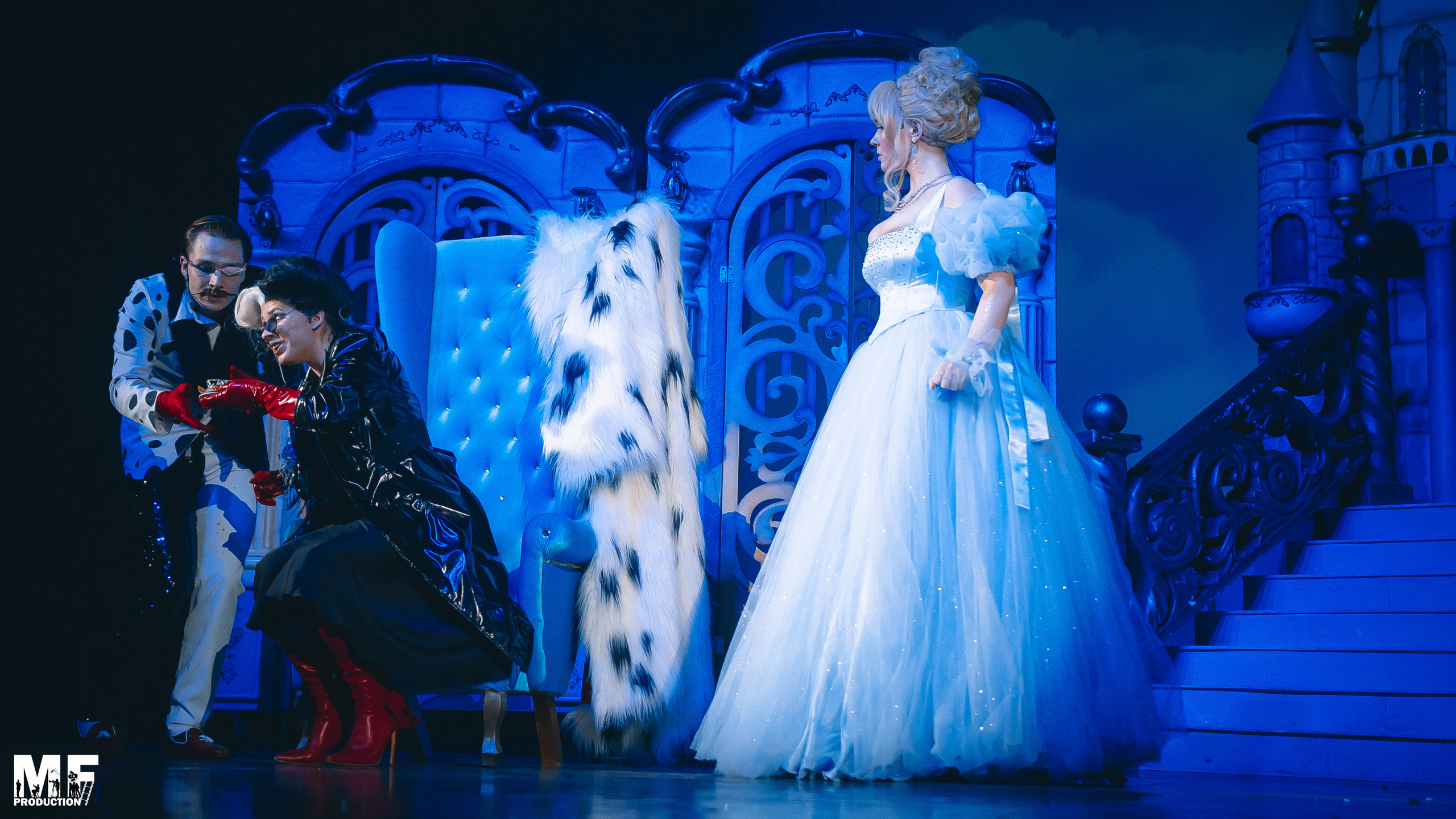 MF PROD. — PRINCESS AND VILLIANS. MOVIE FAMILY PRODUCTION