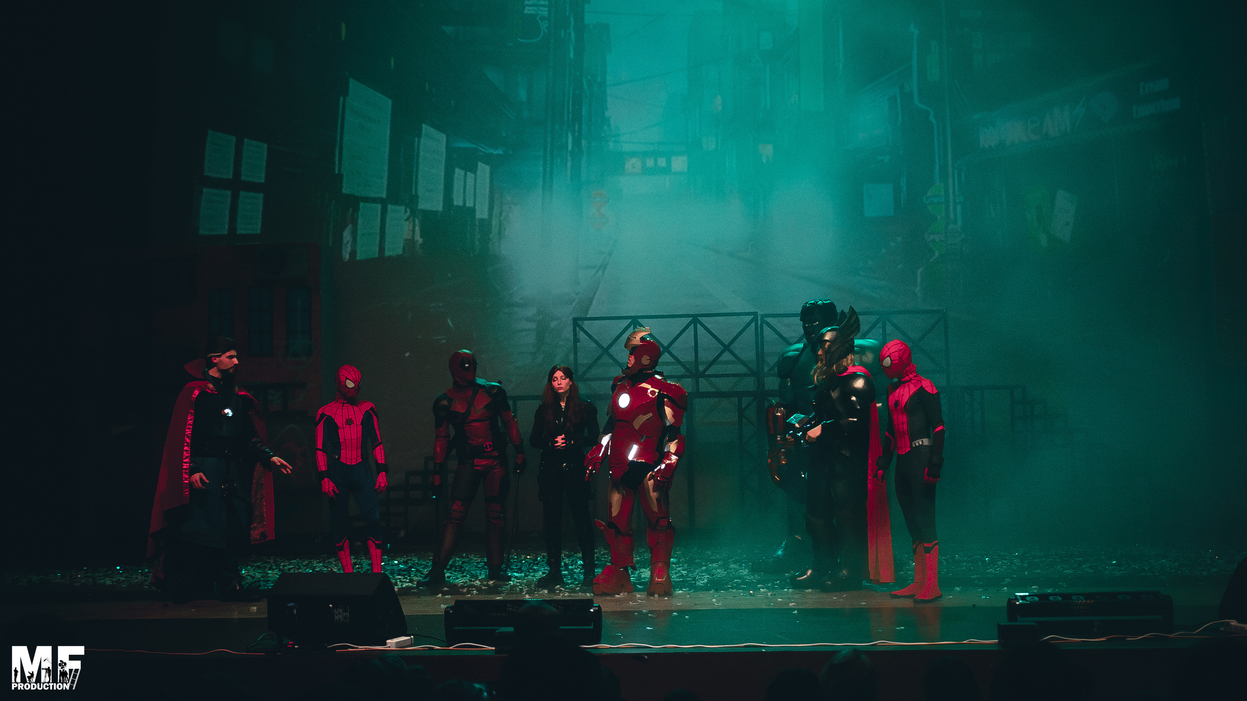 MF PROD. — AVENGERS. MOVIE FAMILY PRODUCTION
