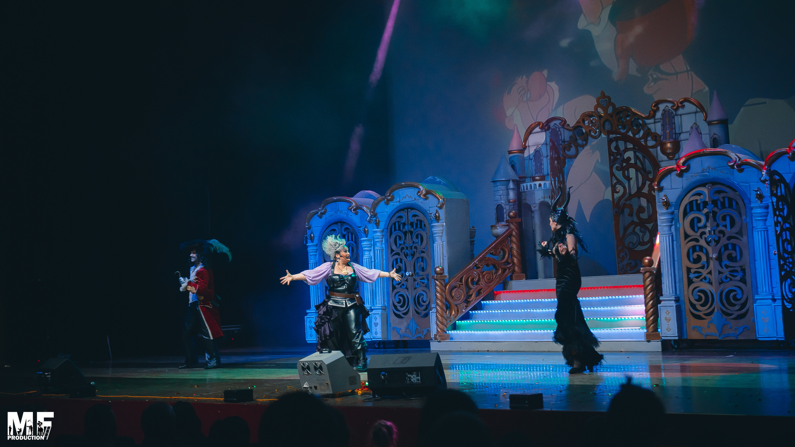 MF PROD. — PRINCESS AND VILLIANS. MOVIE FAMILY PRODUCTION