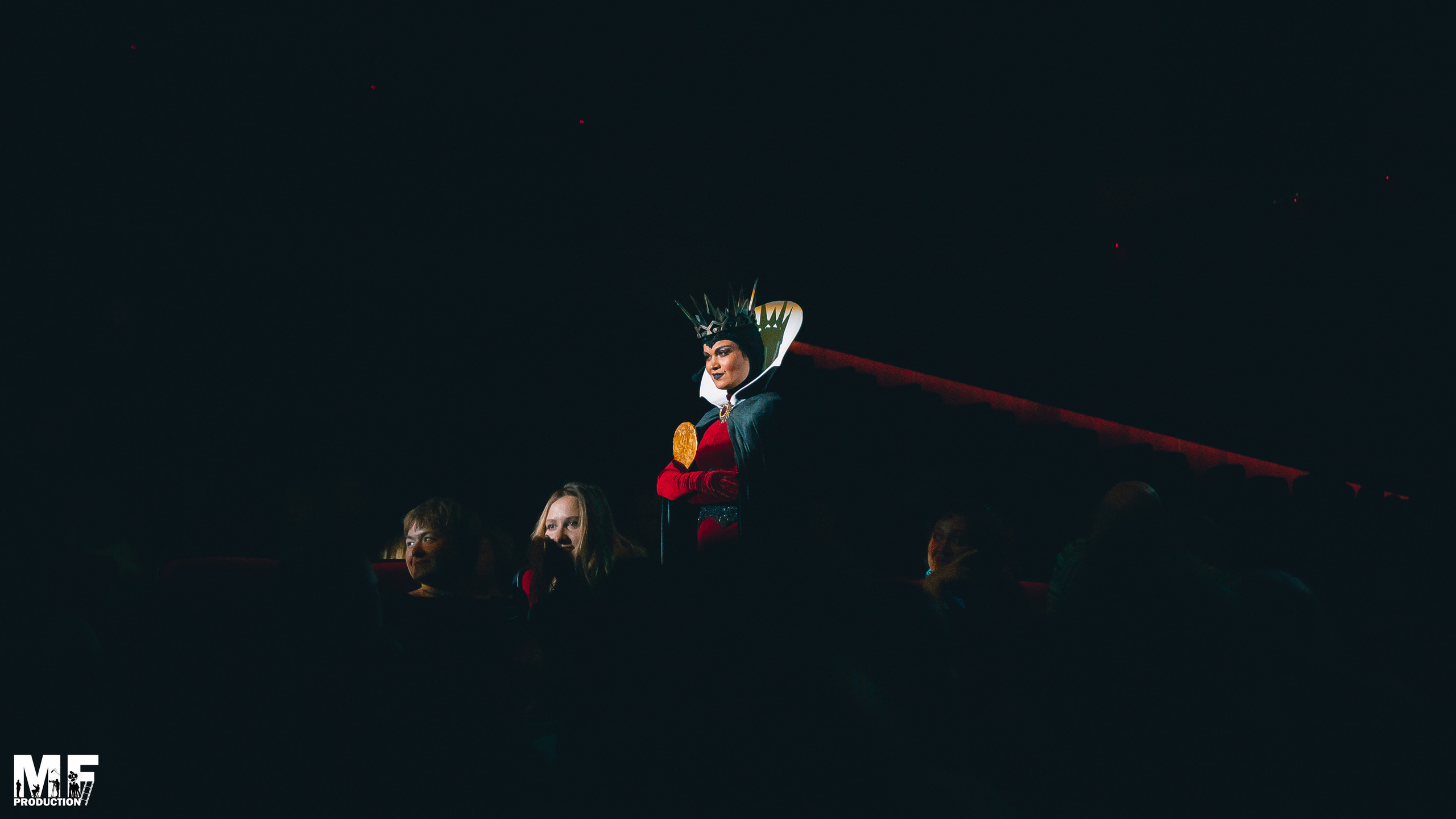 MF PROD. — PRINCESS AND VILLIANS. MOVIE FAMILY PRODUCTION