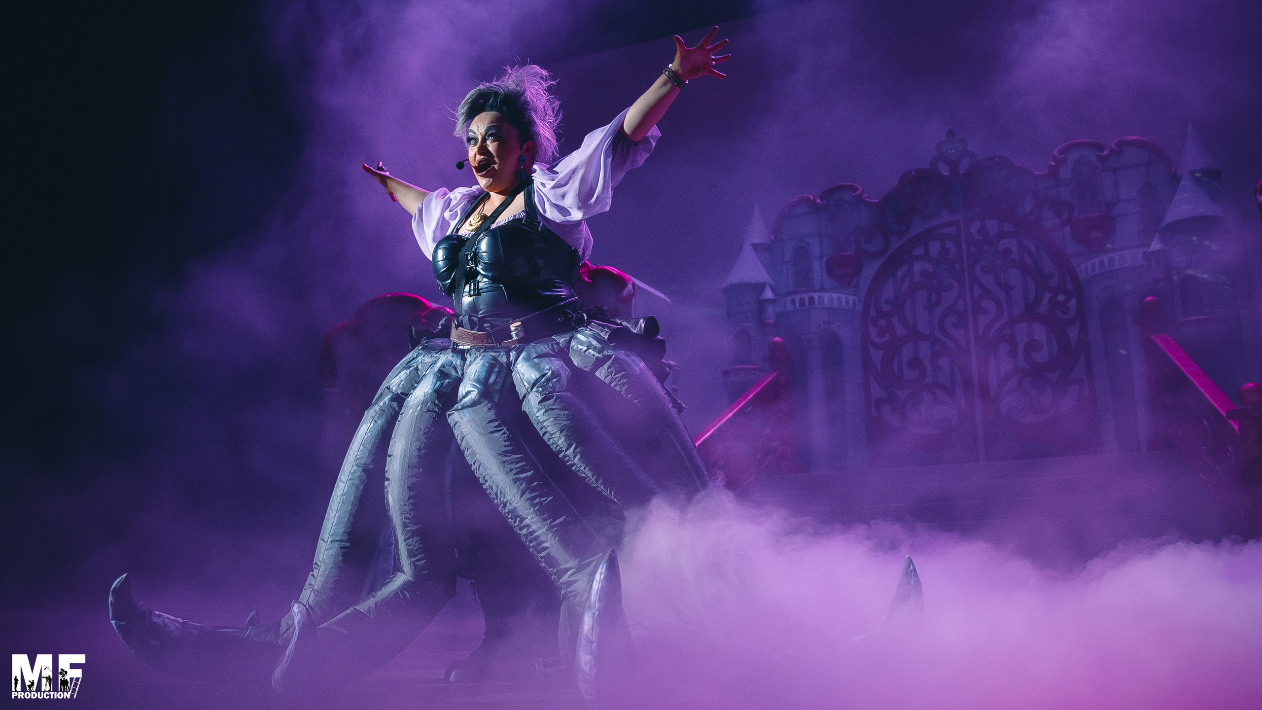 MF PROD. — PRINCESS AND VILLIANS. MOVIE FAMILY PRODUCTION