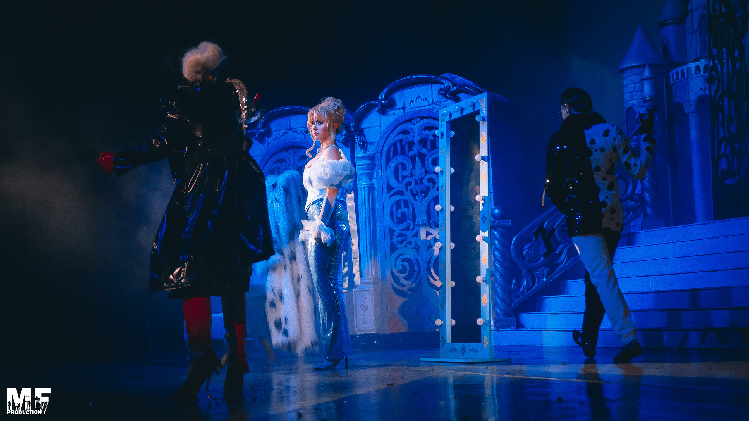 MF PROD. — PRINCESS AND VILLIANS. MOVIE FAMILY PRODUCTION