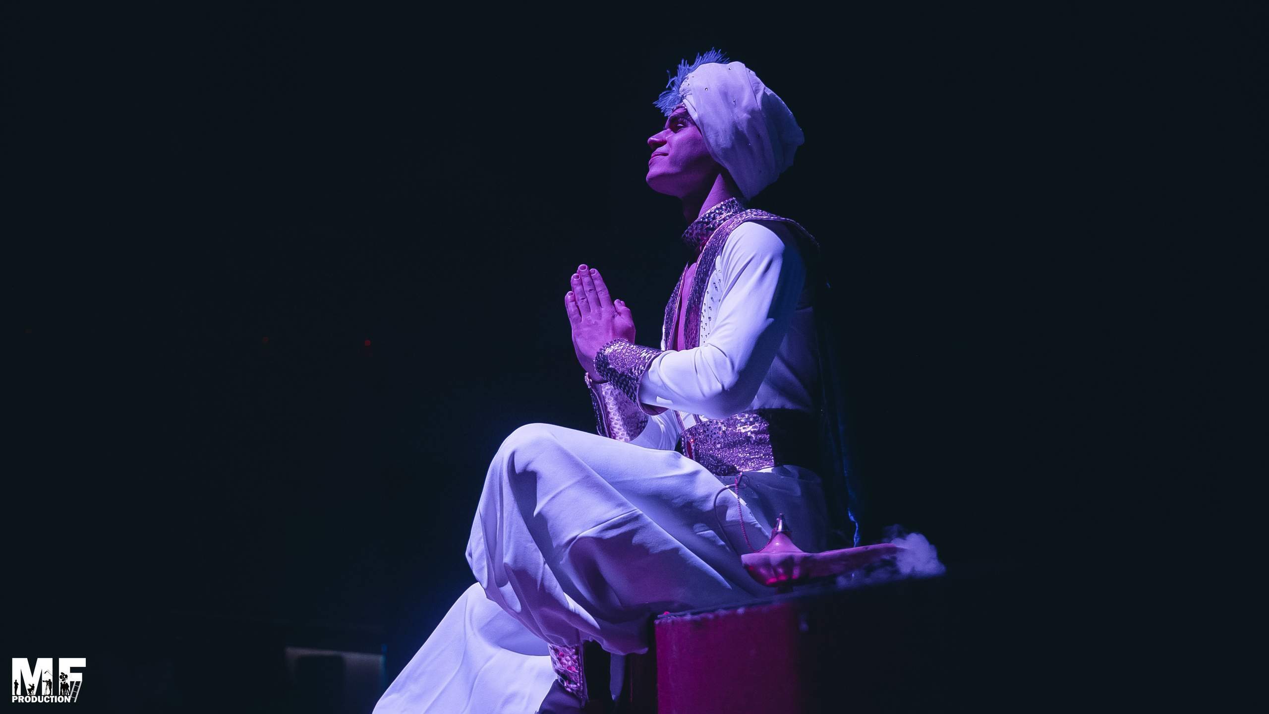 MF PROD. — PRINCESS AND VILLIANS. MOVIE FAMILY PRODUCTION