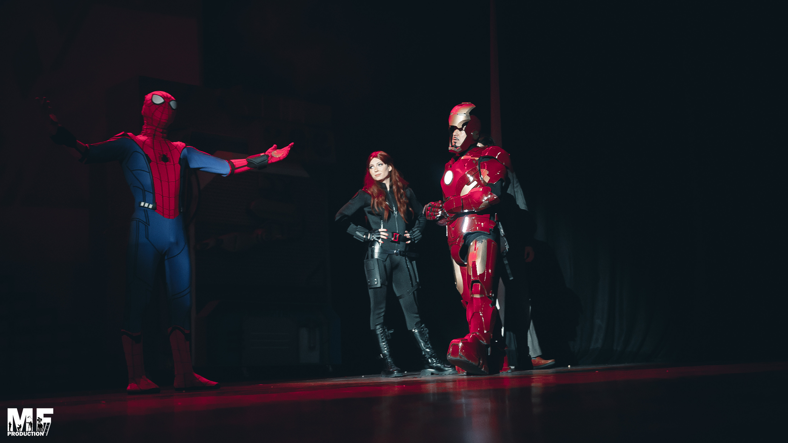 MF PROD. — AVENGERS. MOVIE FAMILY PRODUCTION