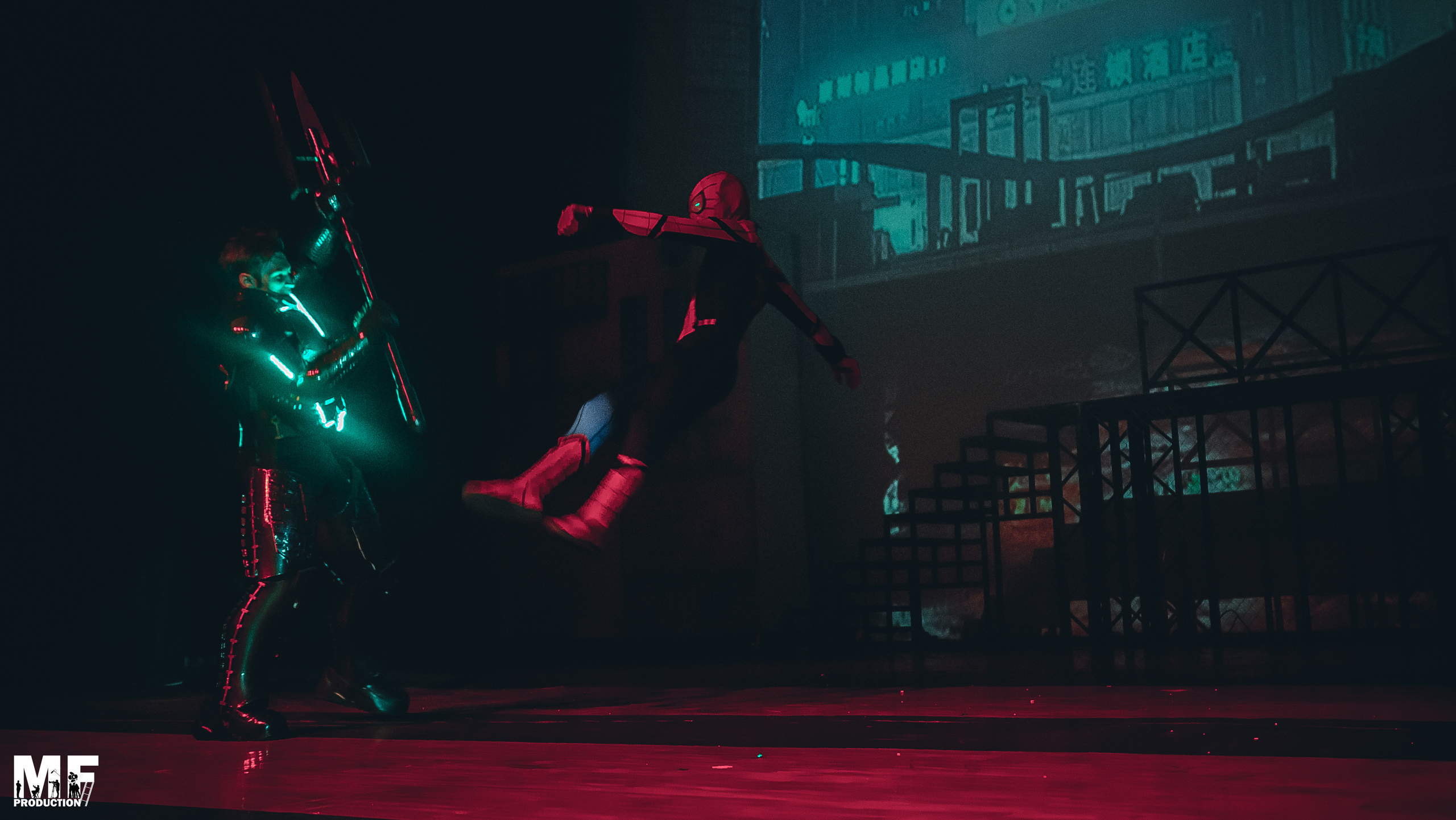 MF PROD. — AVENGERS. MOVIE FAMILY PRODUCTION