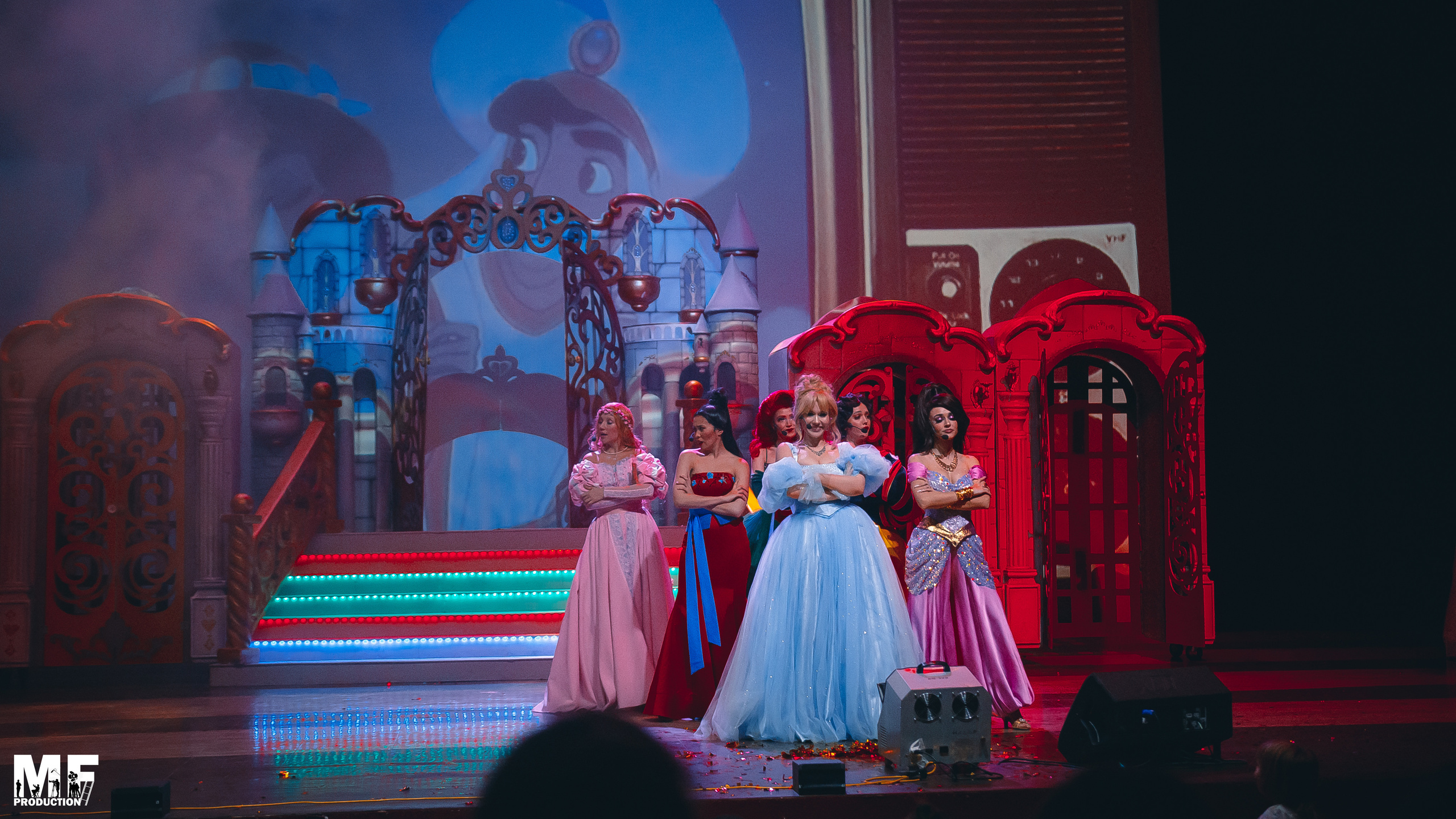 MF PROD. — PRINCESS AND VILLIANS. MOVIE FAMILY PRODUCTION